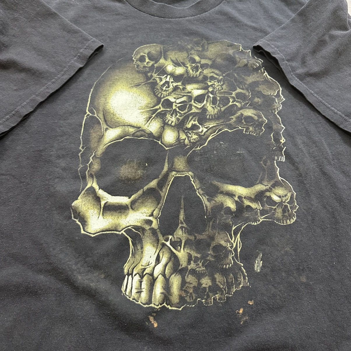 Other Vintage 2000s Y2K Skull Grunge Black Graphic Tee Size US L / EU 52-54 / 3 - 6 Thumbnail