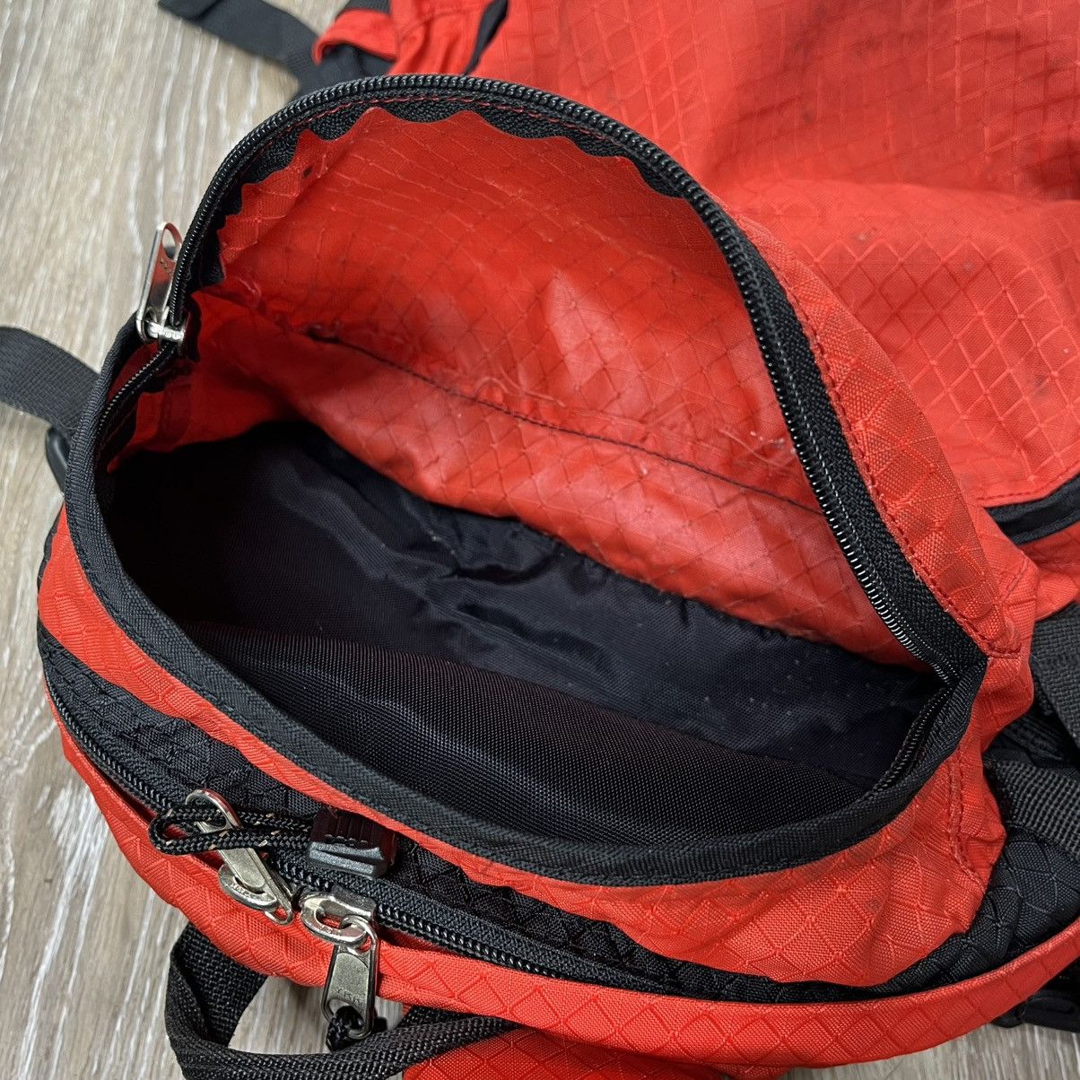 Supreme RARE 1998 supreme backpack Size ONE SIZE - 8 Thumbnail