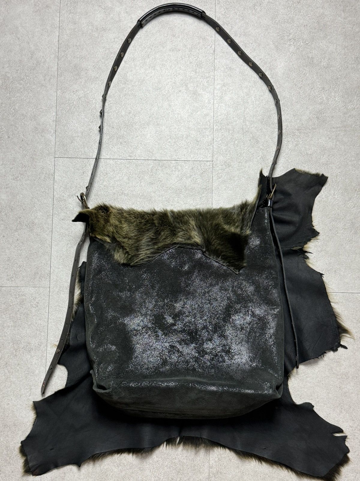 HENRY BEGUELIN Henry Beguelin Leather Real Fur Shoulder Bag Size ONE SIZE - 2 Thumbnail