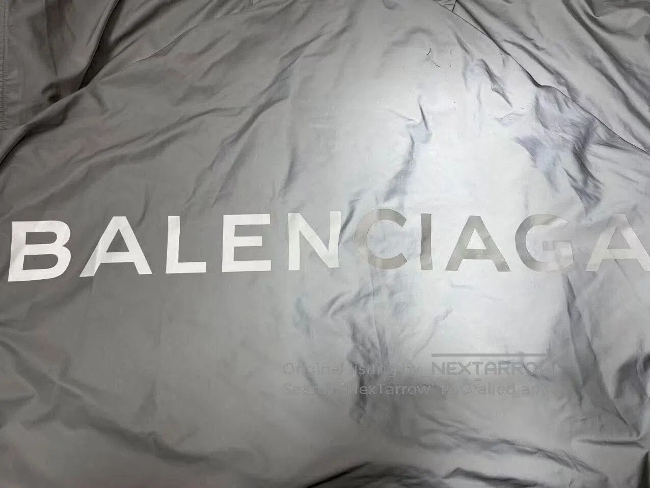 Balenciaga balenciaga long raincoat in gray. Size US M / EU 48-50 / 2 - 3 Thumbnail