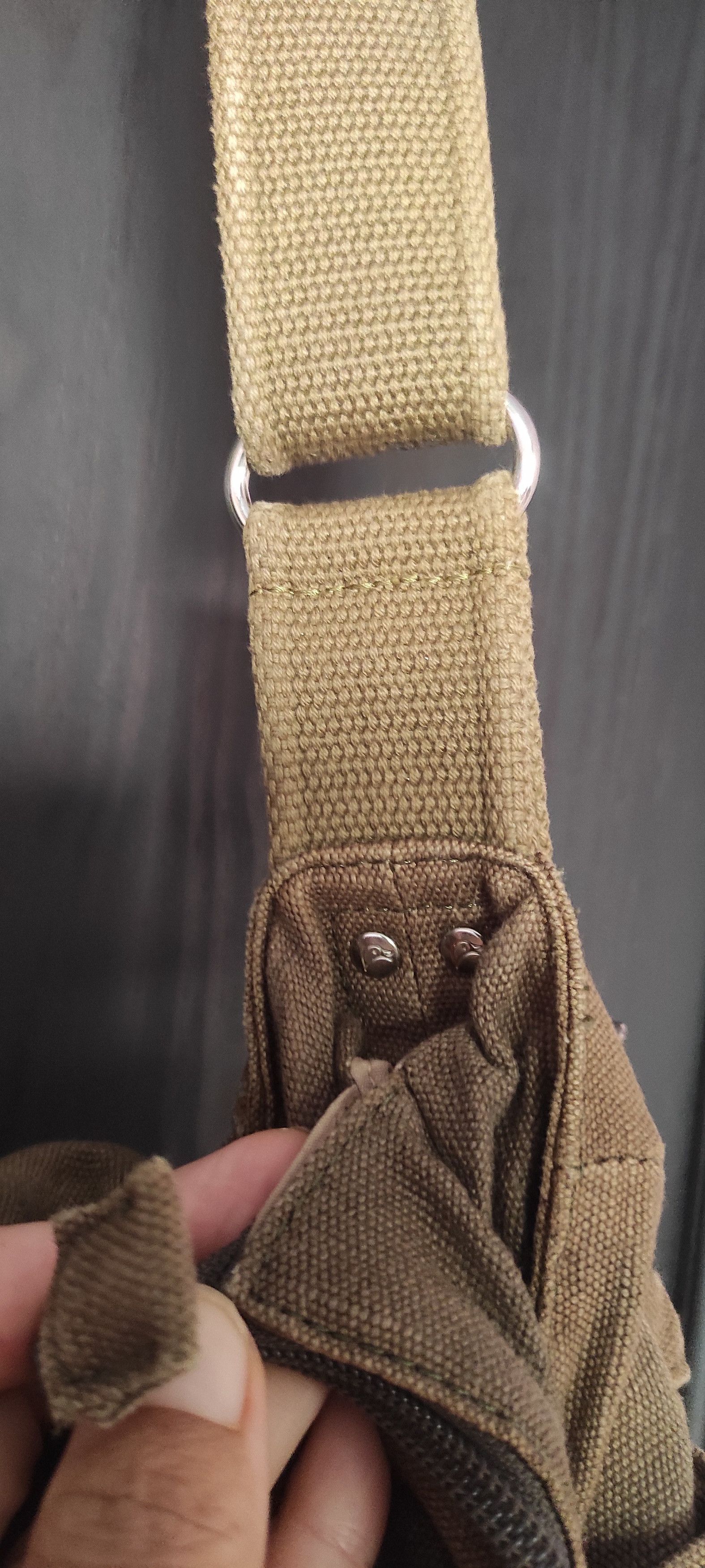 Mandarina Duck × Vintage Mandarina Duck Olivre Green Army Textured Crossbody Bag Size ONE SIZE - 11 Thumbnail
