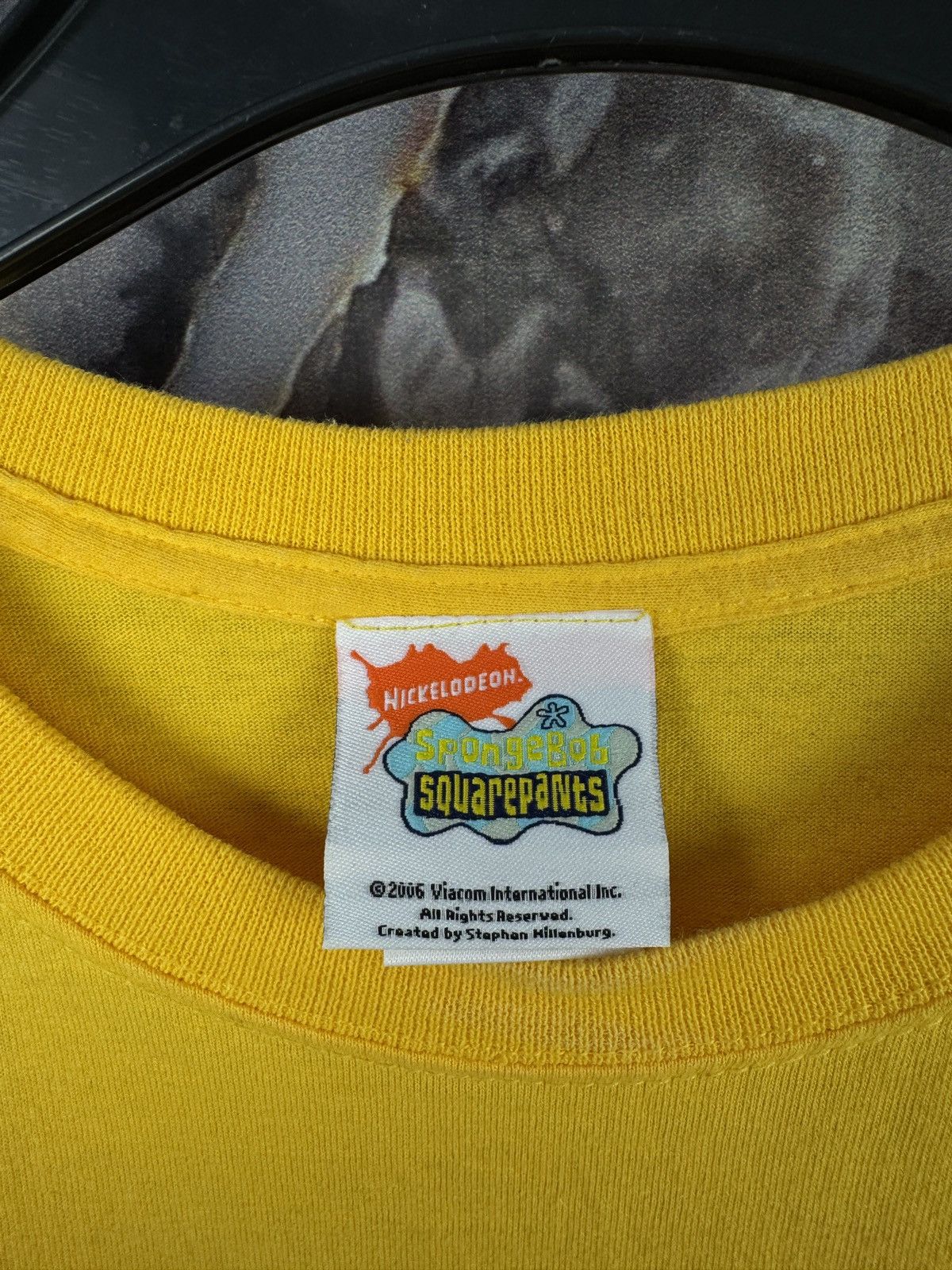 Fruit Of The Loom Men’s SpongeBob SquarePants T-Shirt 2006 Cartoon Size Medium Size US M / EU 48-50 / 2 - 10 Thumbnail