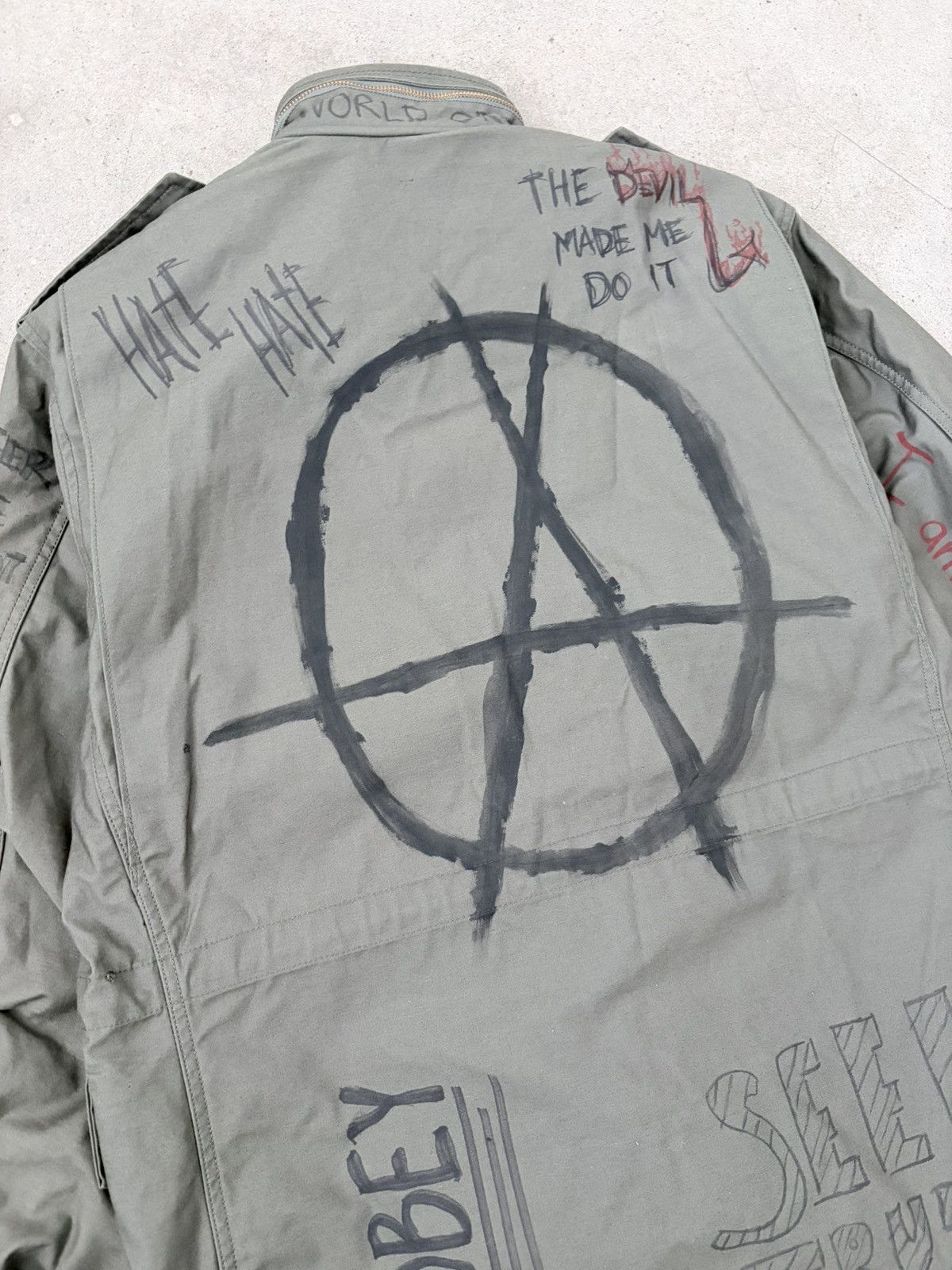Alpha Industries barney's new york m-65 field anarchy jacket Size US M / EU 48-50 / 2 - 8 Thumbnail