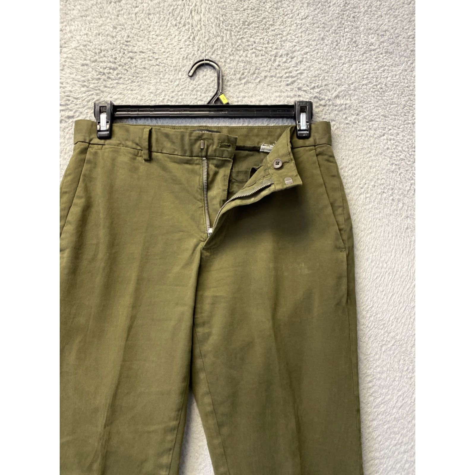 Banana Republic Banana Republic Men's Chino Pants Slim-Fit Green 30x32 Slim Flat Front Zip Belt Loops Pockets Cotton Modern Casual Shirt Sportswear Size US 30 / EU 46 - 2 Thumbnail