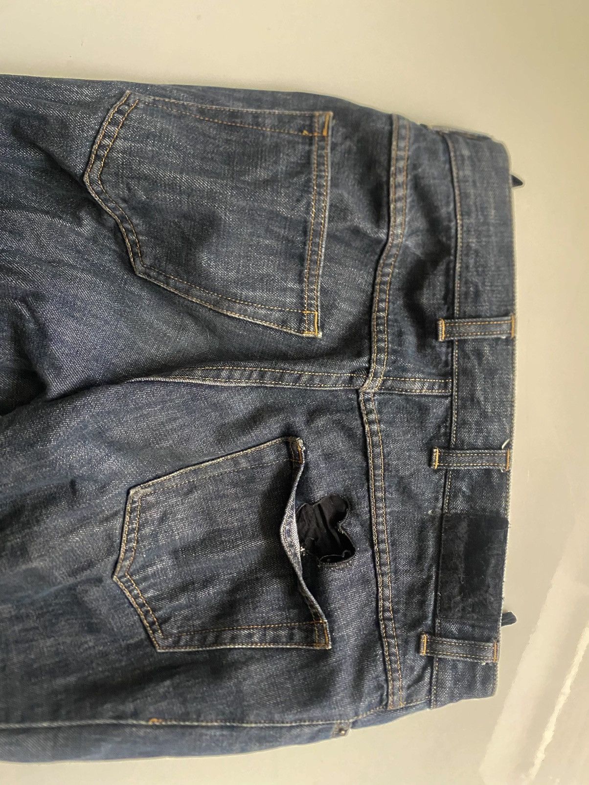 Gucci GUCCI S/S 2002 “heart” uncut denim Size US 28 / EU 44 - 4 Thumbnail