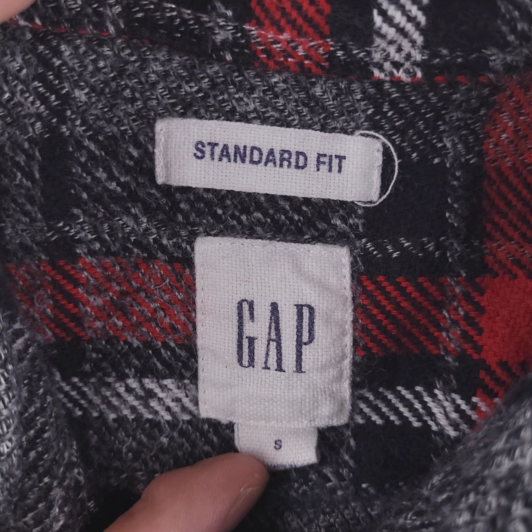 Gap **Red Flannel Gap Mens Heavyweight Button-Up Shirt** User: **Black Flannel Gap Mens Heavyweight Button-Up Shirt** Size US S / EU 44-46 / 1 - 3 Thumbnail