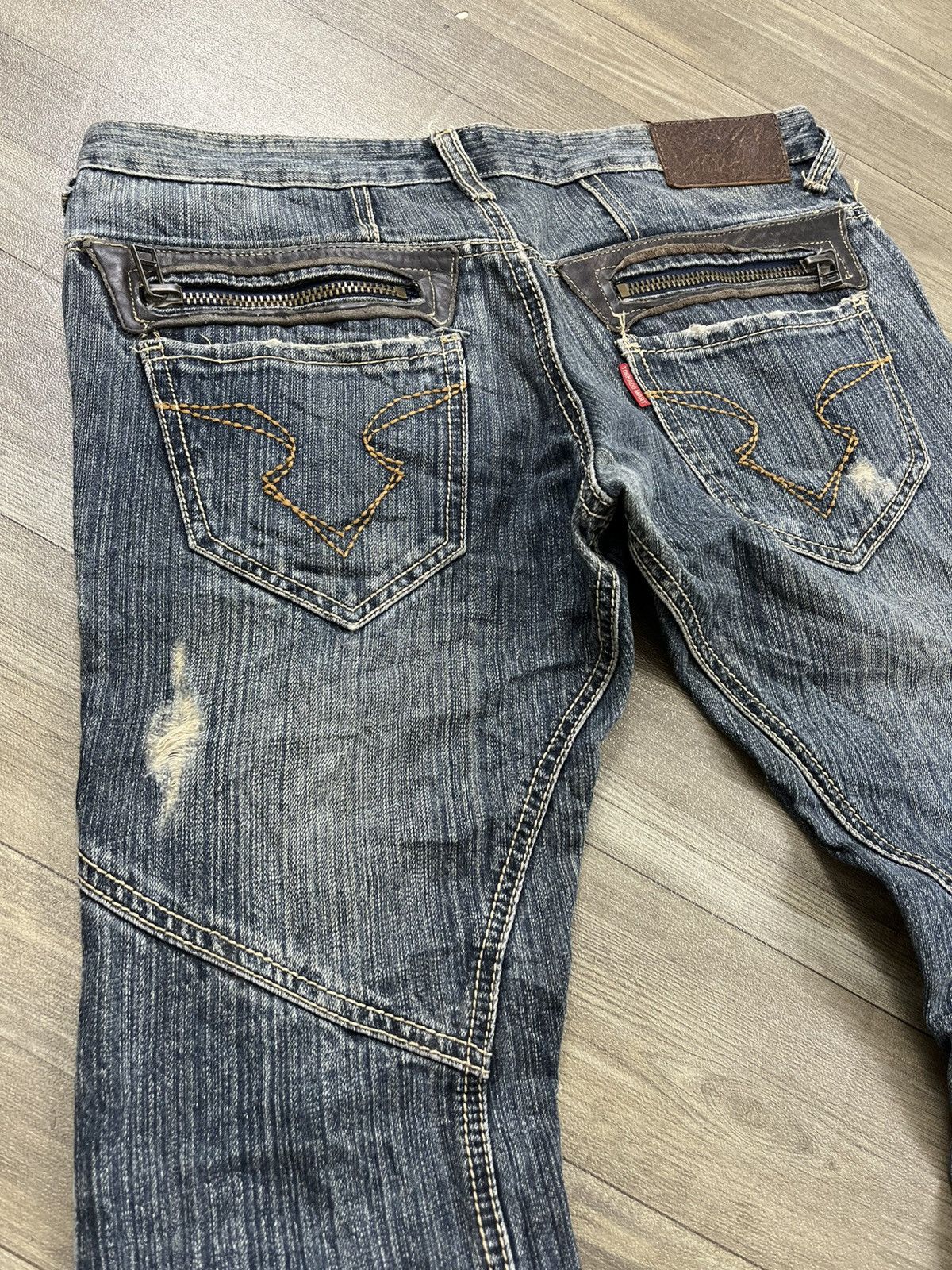 Tornado Mart 2000s Tornado Mart Washed Spiral Distressed Flared Jeans Lgb Size US 33 - 20 Thumbnail