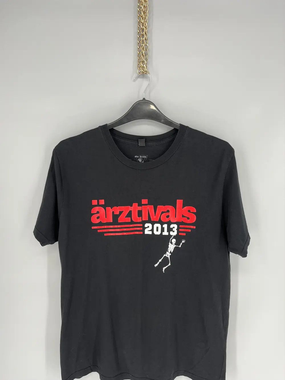 Band Tees Vintage Y2K Band Shirt Arztivals 2013 Tour SSTREETWEARhirt Size US L / EU 52-54 / 3 - 6 Thumbnail