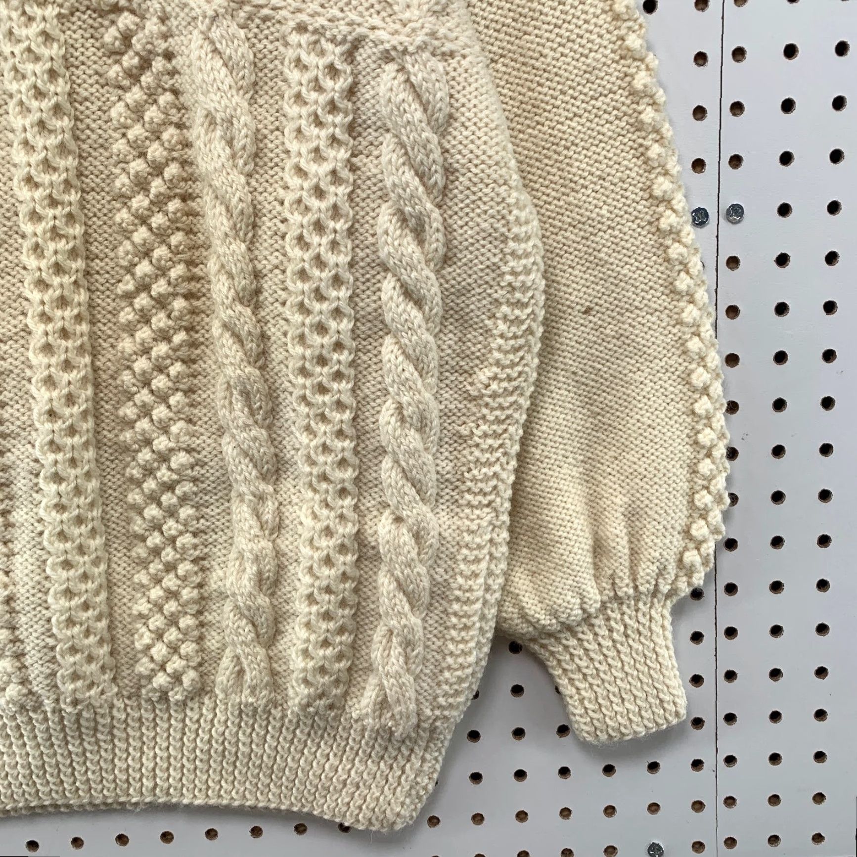 Vintage VINTAGE Crana Handknits Wool Sweater Womens M Beige Cable Chunky Knit Ireland Pullover Winter Casual Womens Size M / US 6-8 / IT 42-44 - 6 Thumbnail