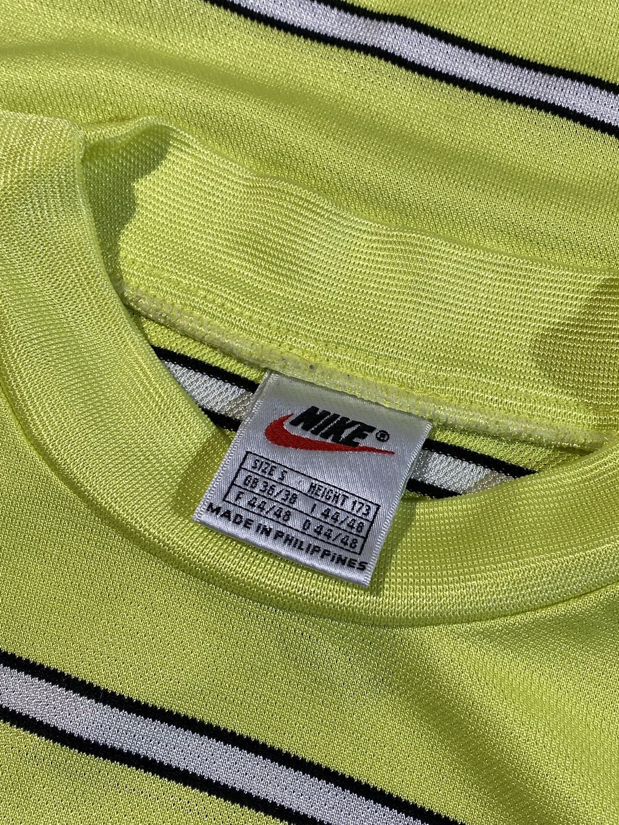 Nike × Vintage Vintage 90s Nike y2k hype deep green swoosh logo t-shirt Size US S / EU 44-46 / 1 - 10 Thumbnail