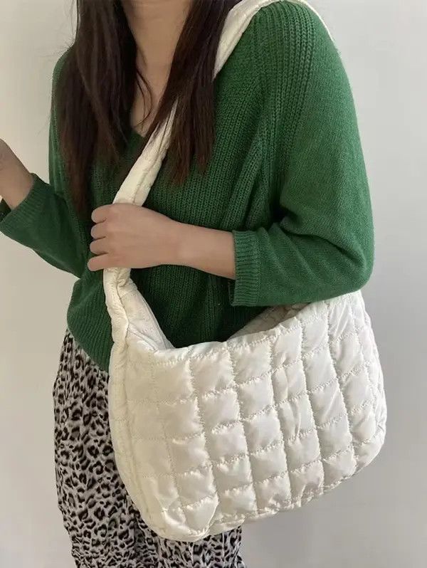 Japanese Brand Fashion y2k quilted shoulder messenger bag vintage Size ONE SIZE - 3 Thumbnail