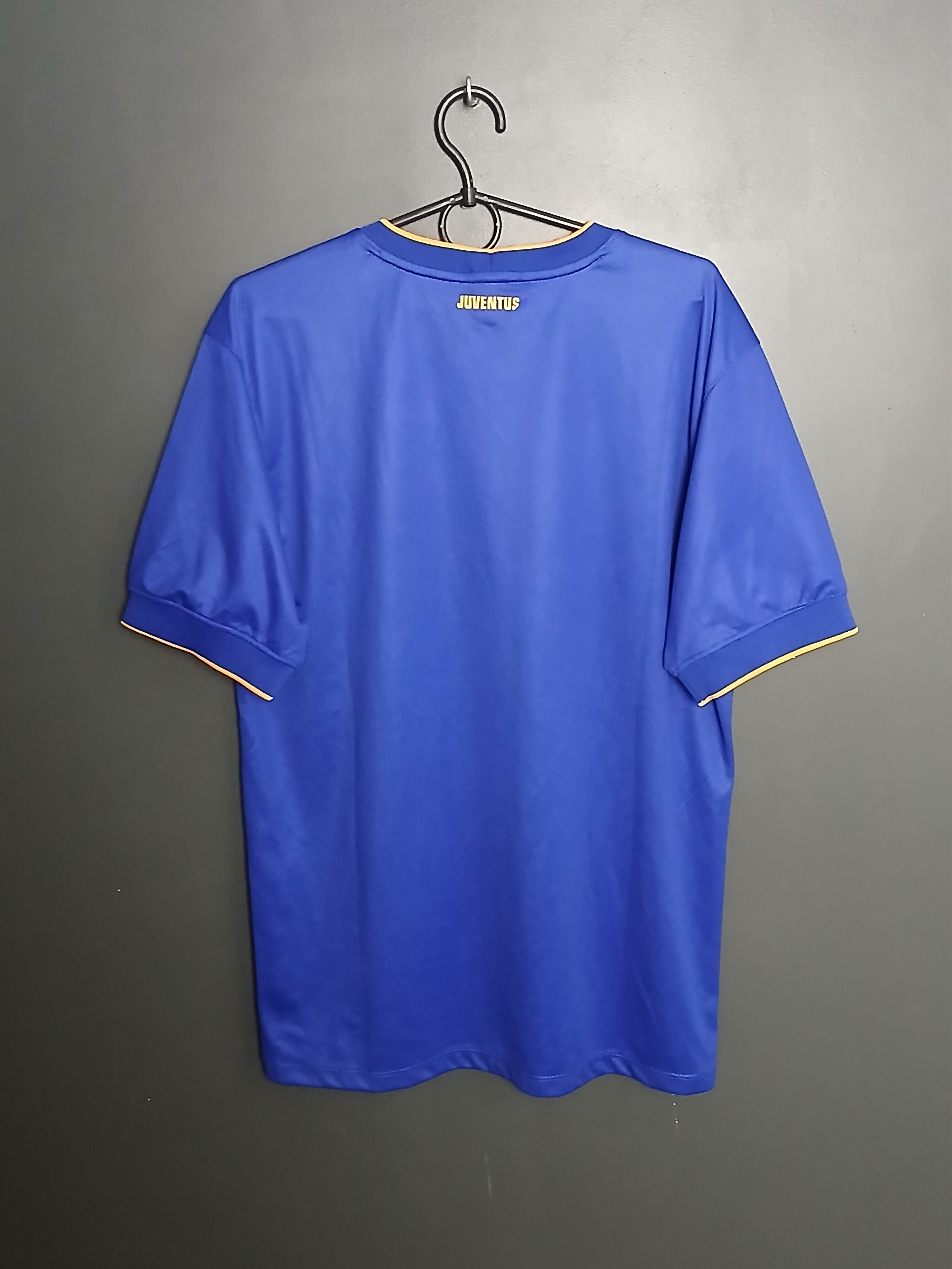 Nike Juventus 14/15 Away Football Jersey T-Shirt Size US L / EU 52-54 / 3 - 2 Thumbnail
