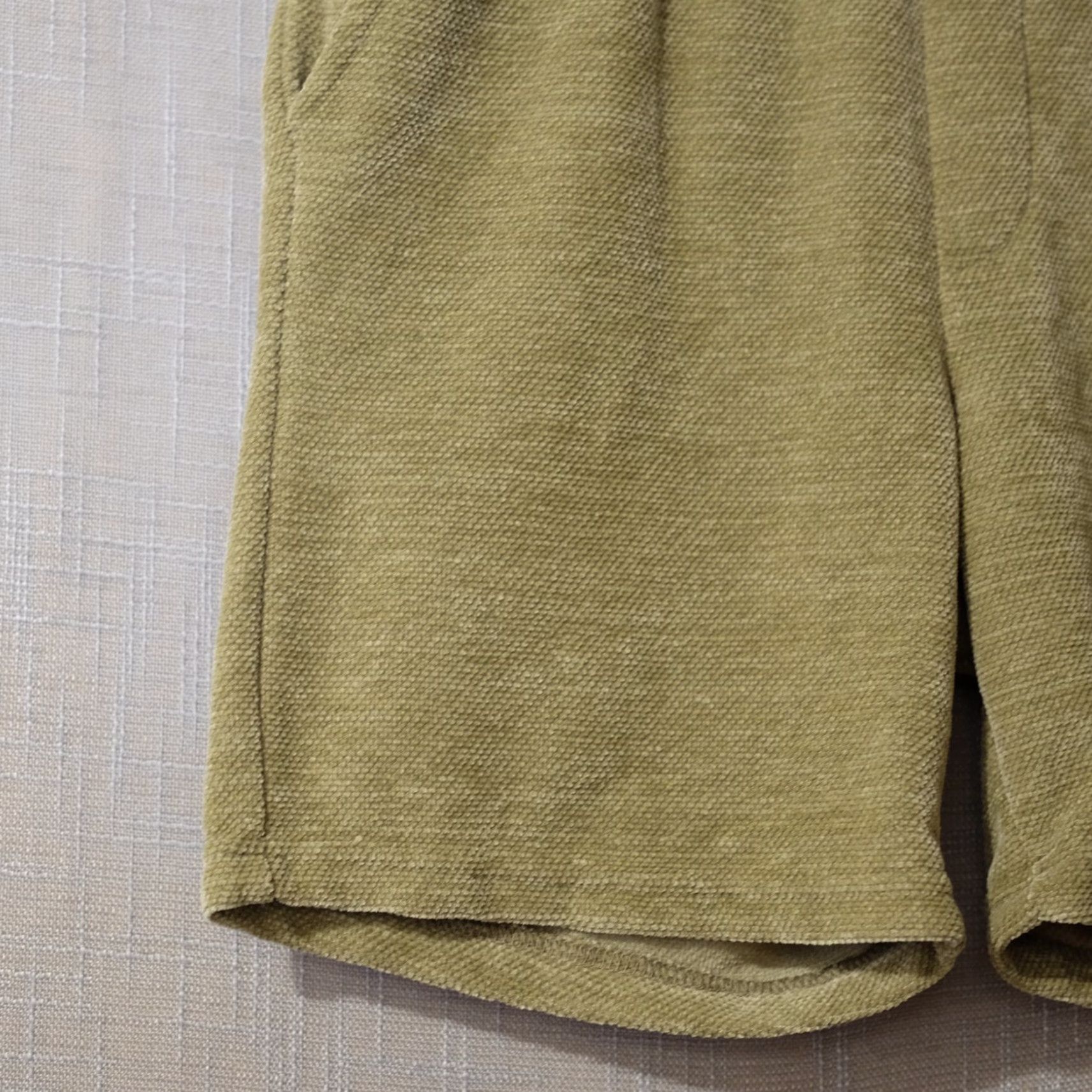 Vintage EUC Massive Luxury Sweatshorts Super Soft Green Men's S #H88-43 Sweat Shorts Casual Regular Fit Size US 29 - 3 Thumbnail