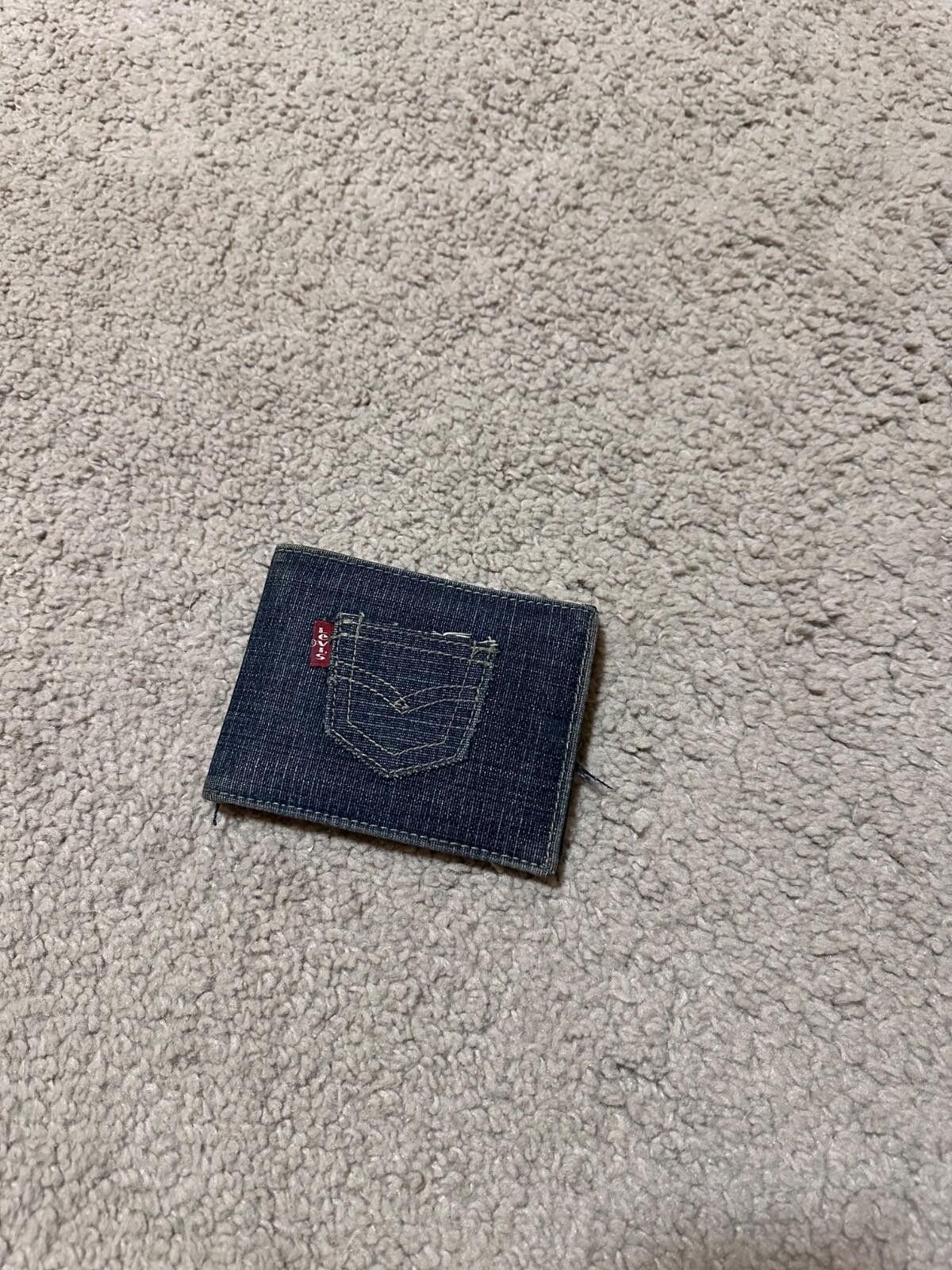 Levi's Levis Vintage RARE Red Tab Accessories Y2K Denim Wallet Size ONE SIZE - 1 Thumbnail