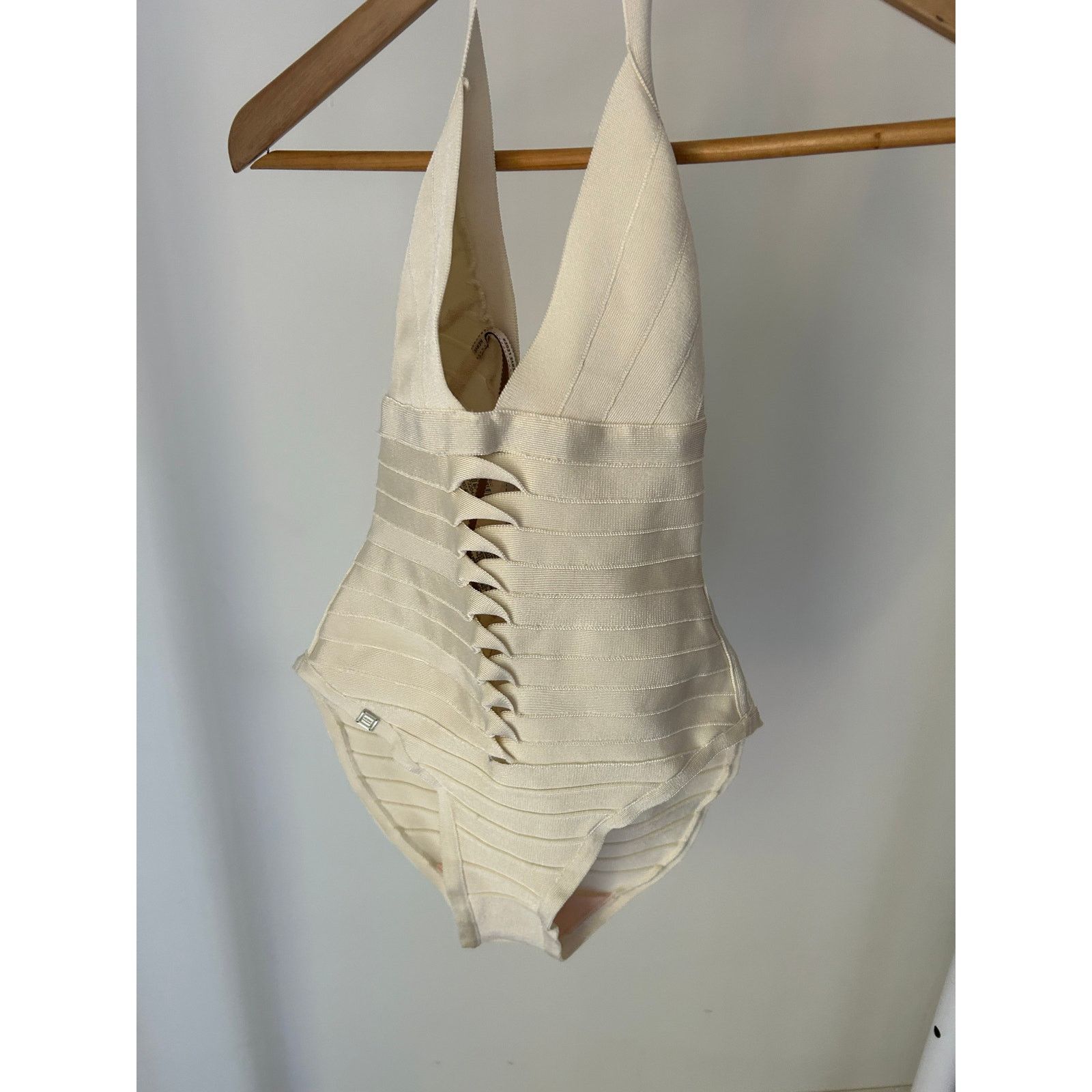 Herve Leger $250 NWT Herve Leger Michelli Cut Out Bandage Swimsuit Size XS / US 0-2 / IT 36-38 - 2 Thumbnail