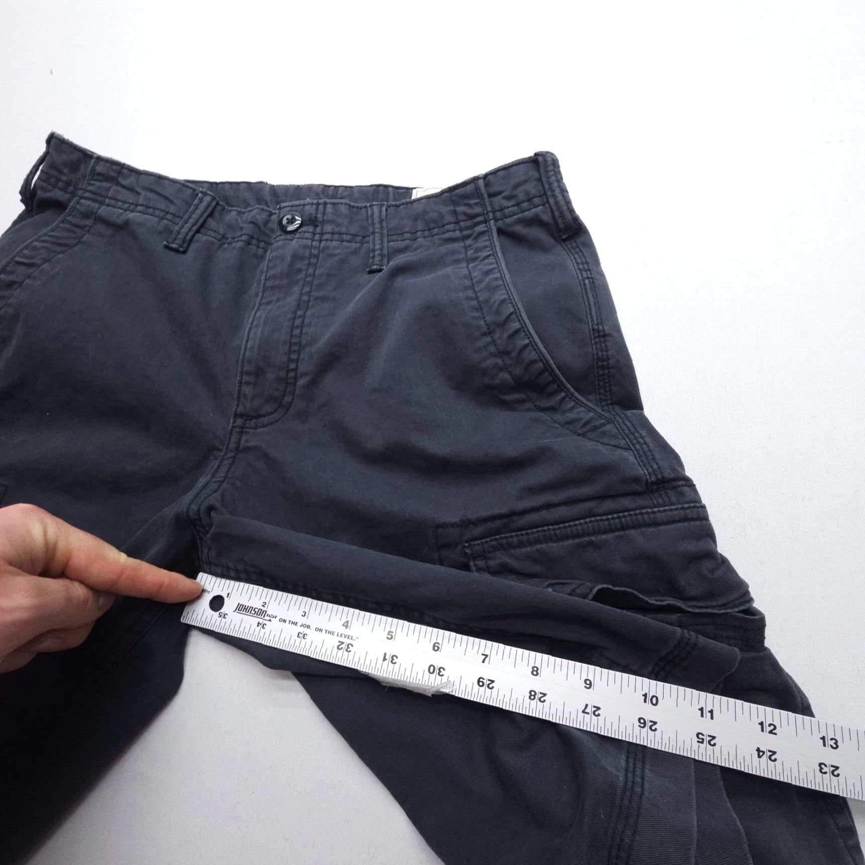 Gap Gap Cargo Short Mens 31 Gray Heavy Cotton Twill Utility Workwear 11" Inseam Pocket Size US 31 - 4 Thumbnail