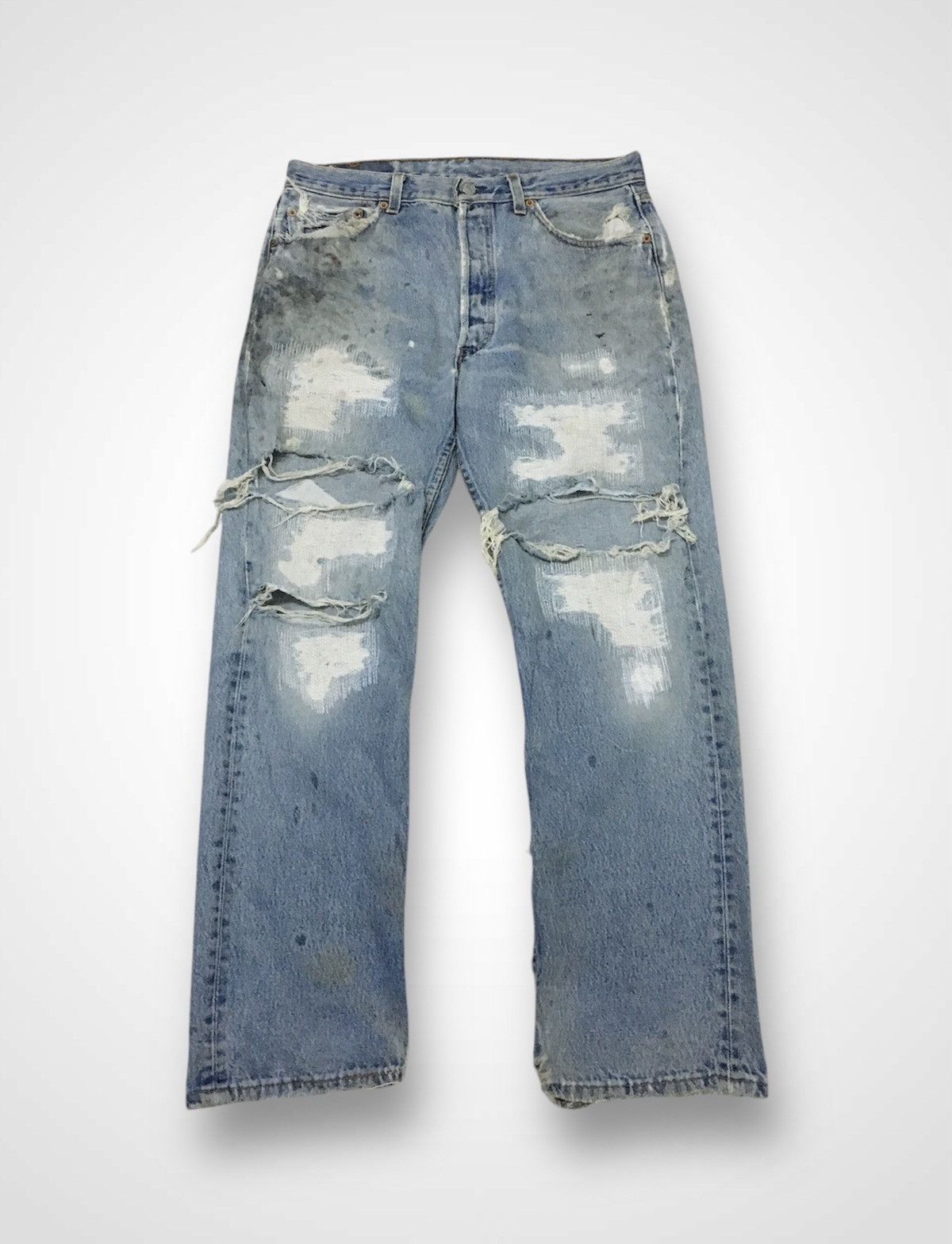 Levi's Vintage Levis Lot 501 Fly Button Distressed Jeans (Y01) Size US 32 / EU 48 - 1 Thumbnail