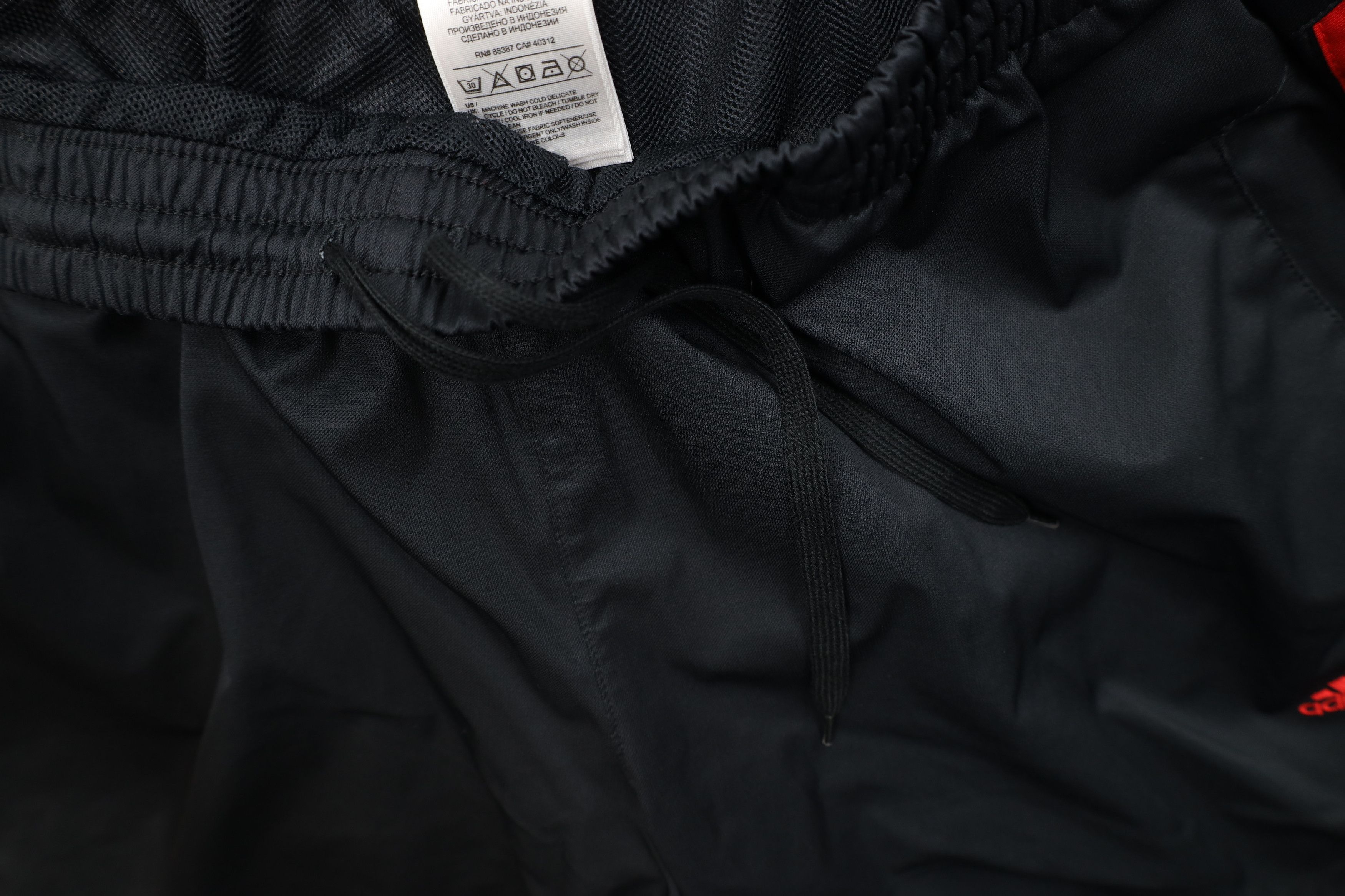 Adidas Vintage Y2K Adidas Spell Lined Wide Leg Windbreaker Pants Size US 40 / EU 56 - 8 Thumbnail