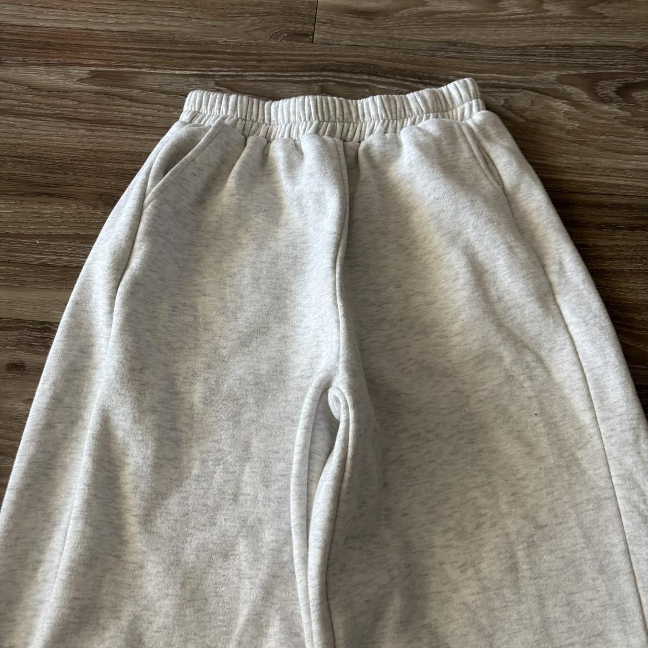 Vintage Crazy Vintage Y2K/200s Baggy Light Grey Skater Essential Sweatpants! Fits S Size 28" / US 6 / IT 42 - 4 Thumbnail