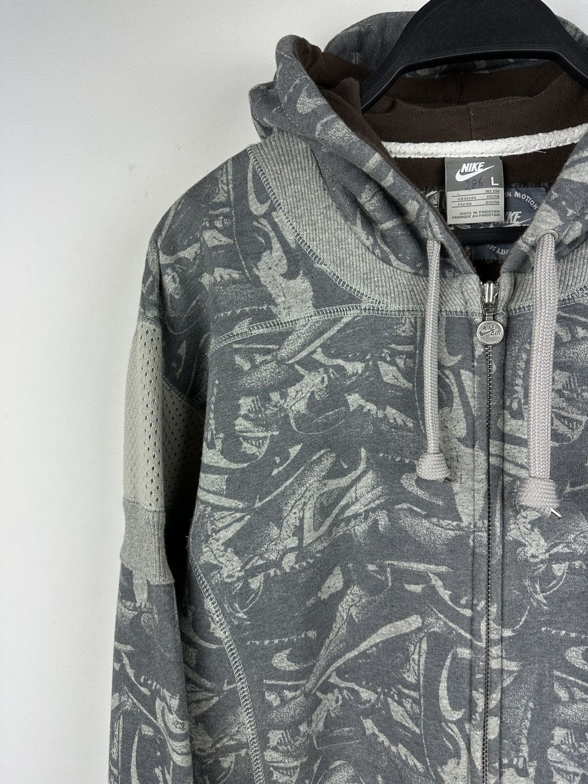 Nike × Vintage Vintage Y2K Nike Baggy Multilogo Zip Up Hoodie Size US L / EU 52-54 / 3 - 2 Thumbnail