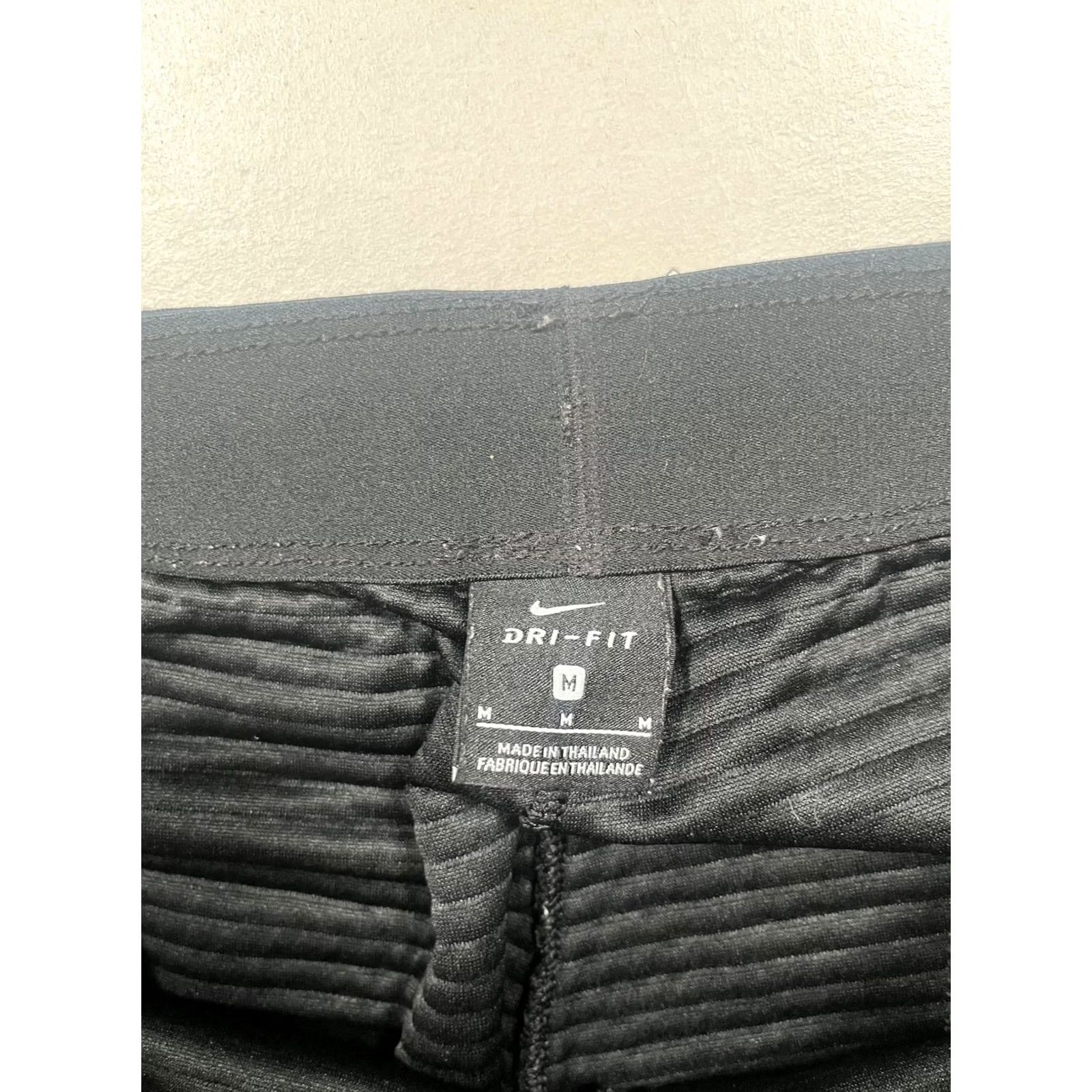 Nike Nike Dri-FIT Pants Mens M Black Jogger Slim with Pockets Swoosh Logo Athletic Gym Size US 31 - 3 Thumbnail