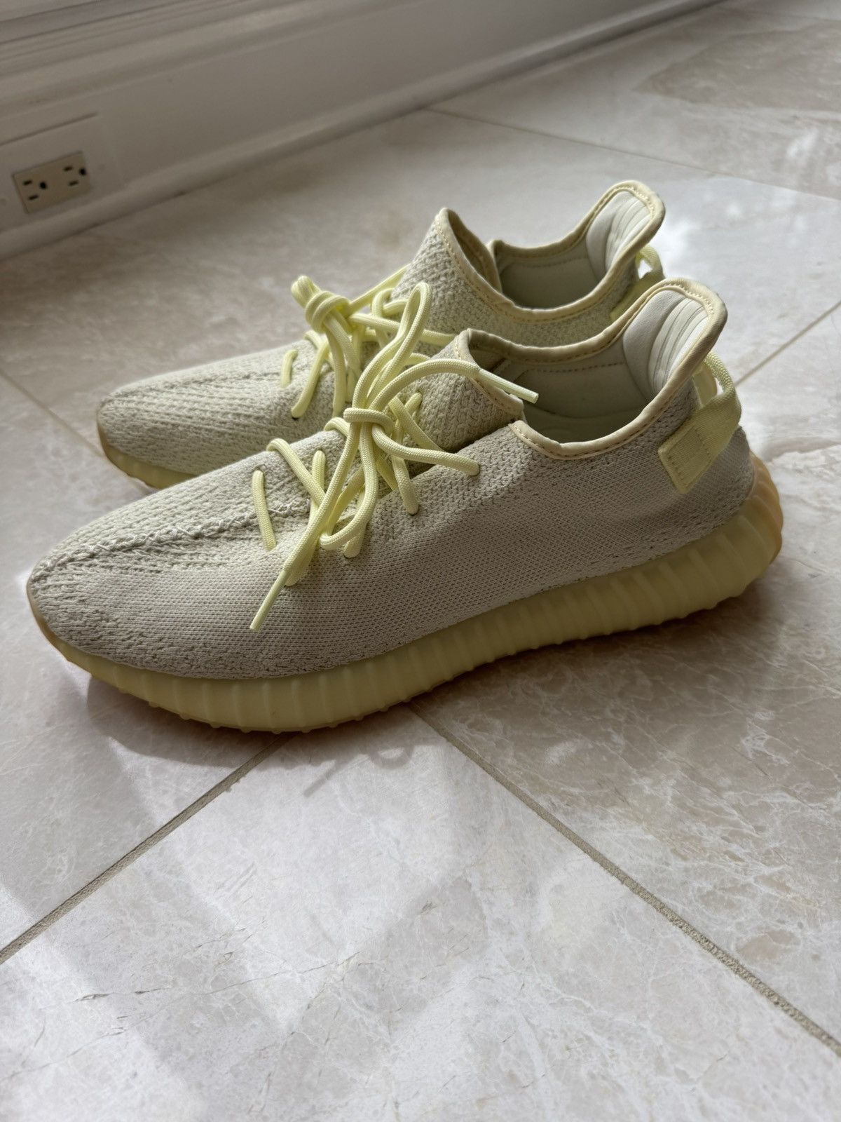 Yeezy Yeezy Boost 350 V2 Butter Size US 12 / EU 45 - 3 Thumbnail