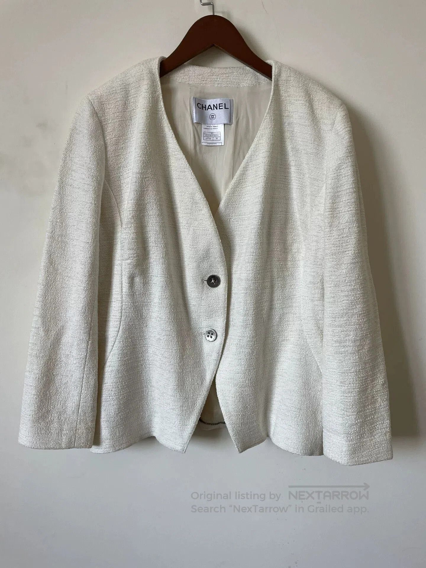 Chanel Chanel Tweed Blazer. Size M / US 6-8 / IT 42-44 - 1 Thumbnail