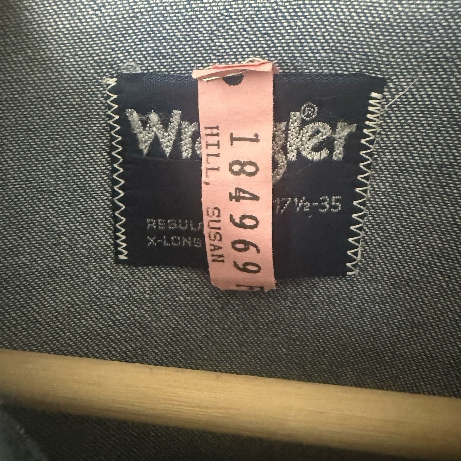 Wrangler Vintage 90s Wrangler Pearl Snap Embroidered Denim Starched Size US XL / EU 56 / 4 - 3 Thumbnail