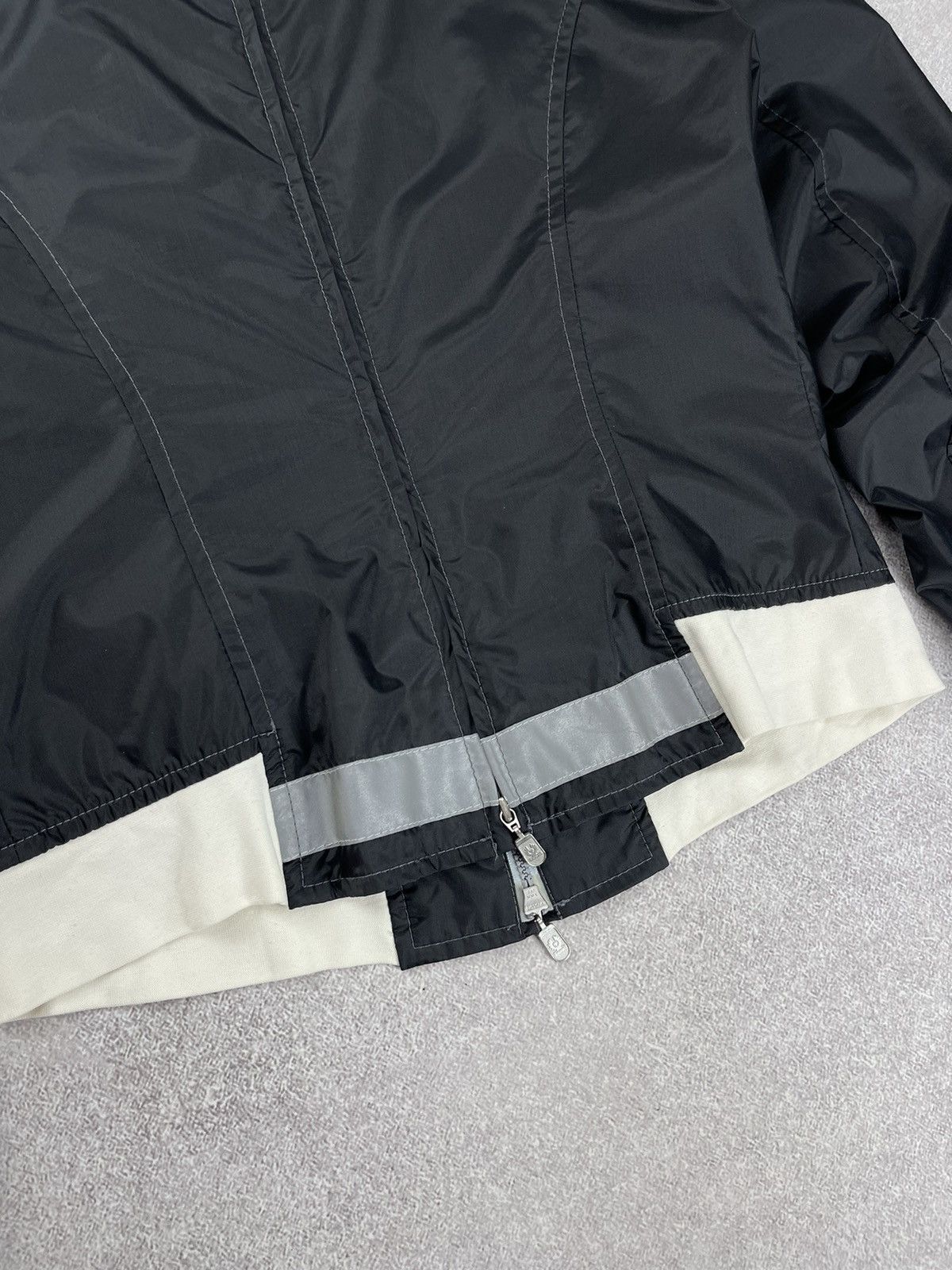 Belstaff × Vintage Vintage Belstaff Silver Label Nylon Reflective Jacket Size M / US 6-8 / IT 42-44 - 14 Thumbnail