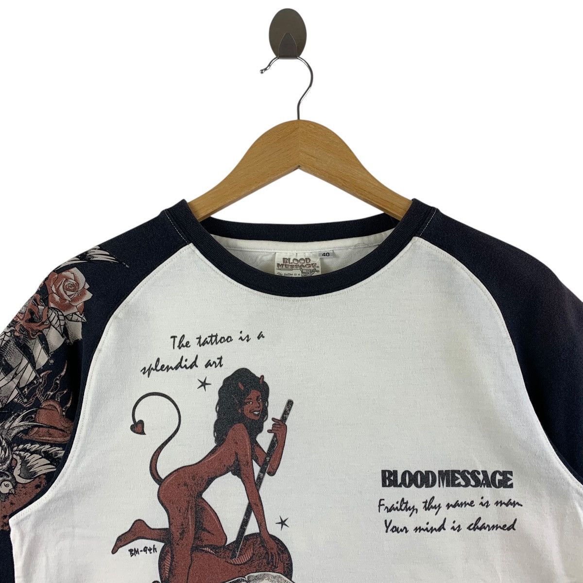 Japanese Brand Vintage BLOOD MASSAGE Captive of love tee Size US S / EU 44-46 / 1 - 3 Thumbnail