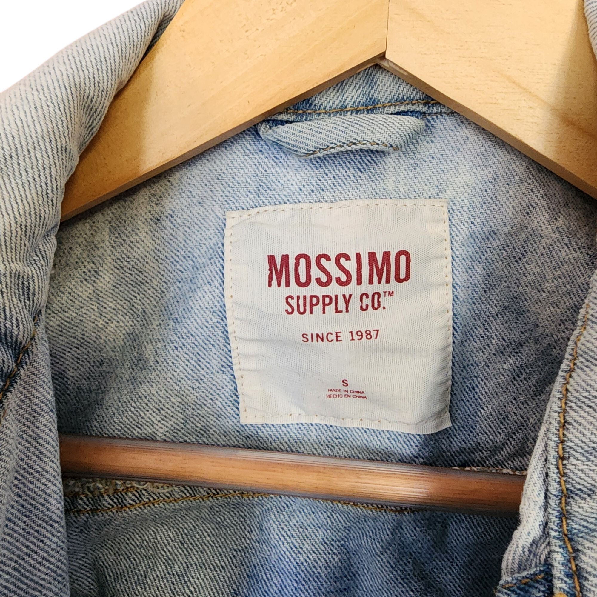 Other Vintage Light Wash Denim Jacket Mossimo Supply Co. Size S Wo Size S / US 4 / IT 40 - 3 Thumbnail