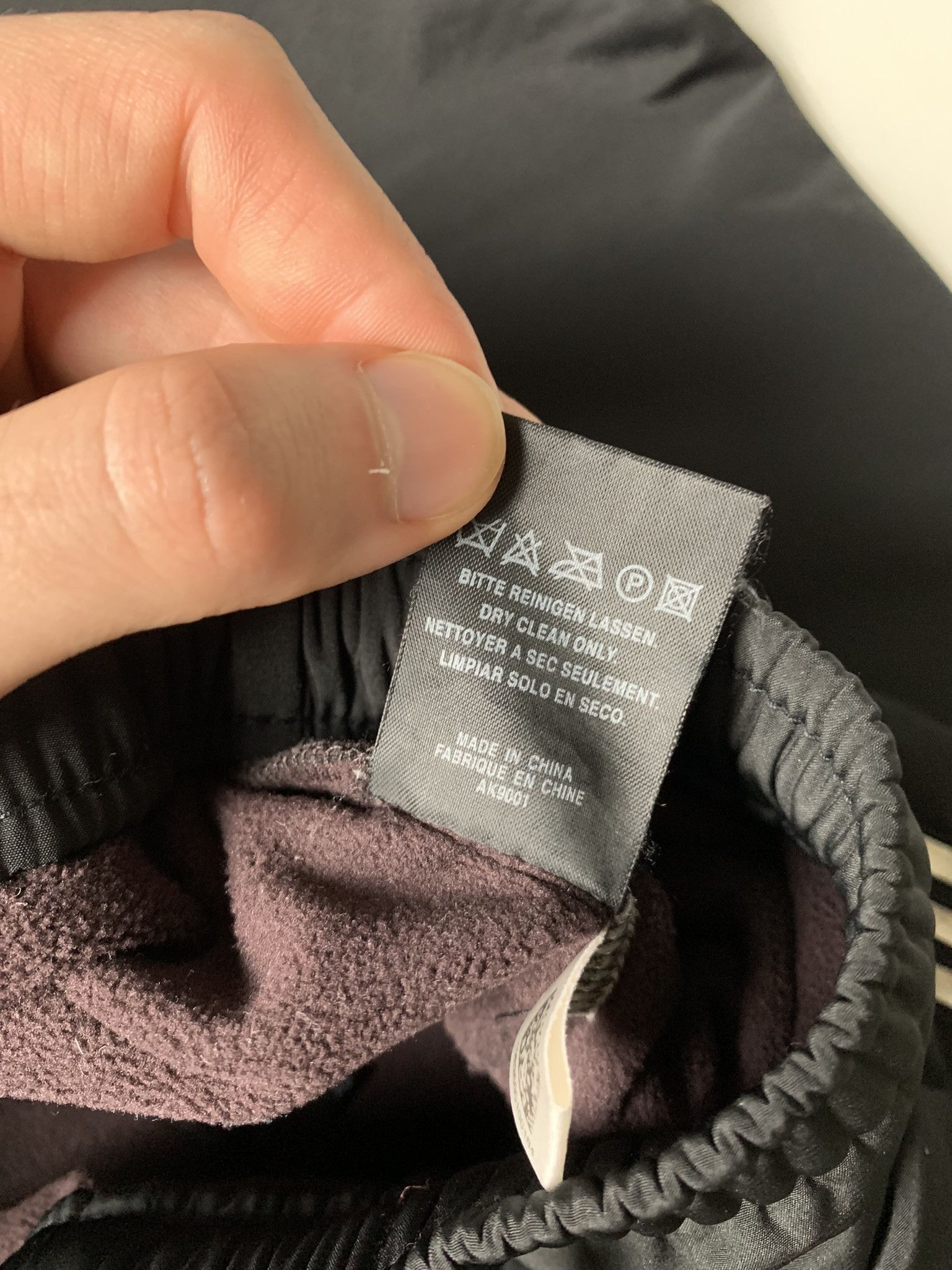 Y-3 × Yohji Yamamoto Y-3 A/W 2003 lined track pants Size US 29 - 9 Thumbnail