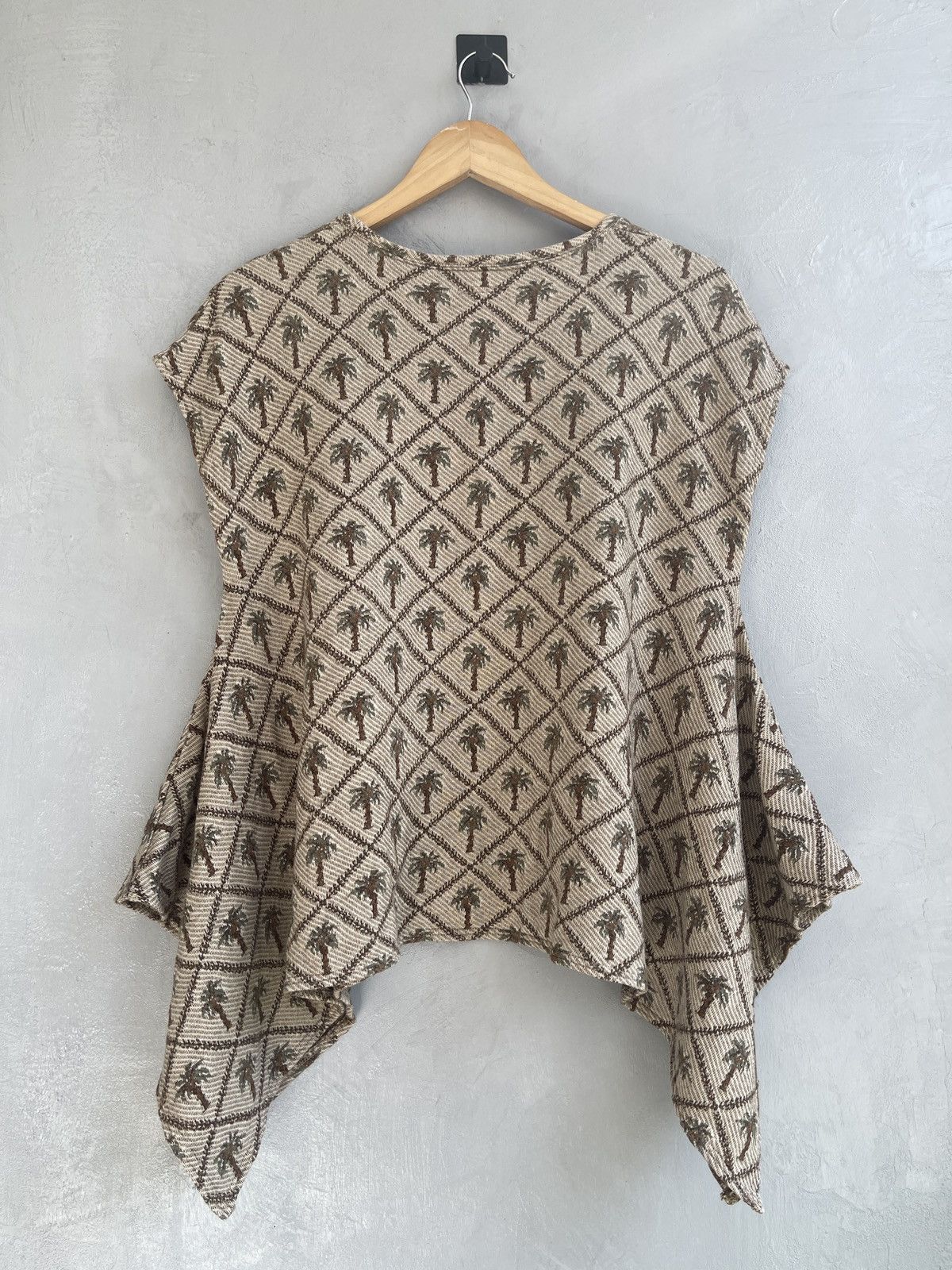 Kapital Kapital Palm Grid Drape Top Size US M / EU 48-50 / 2 - 5 Thumbnail