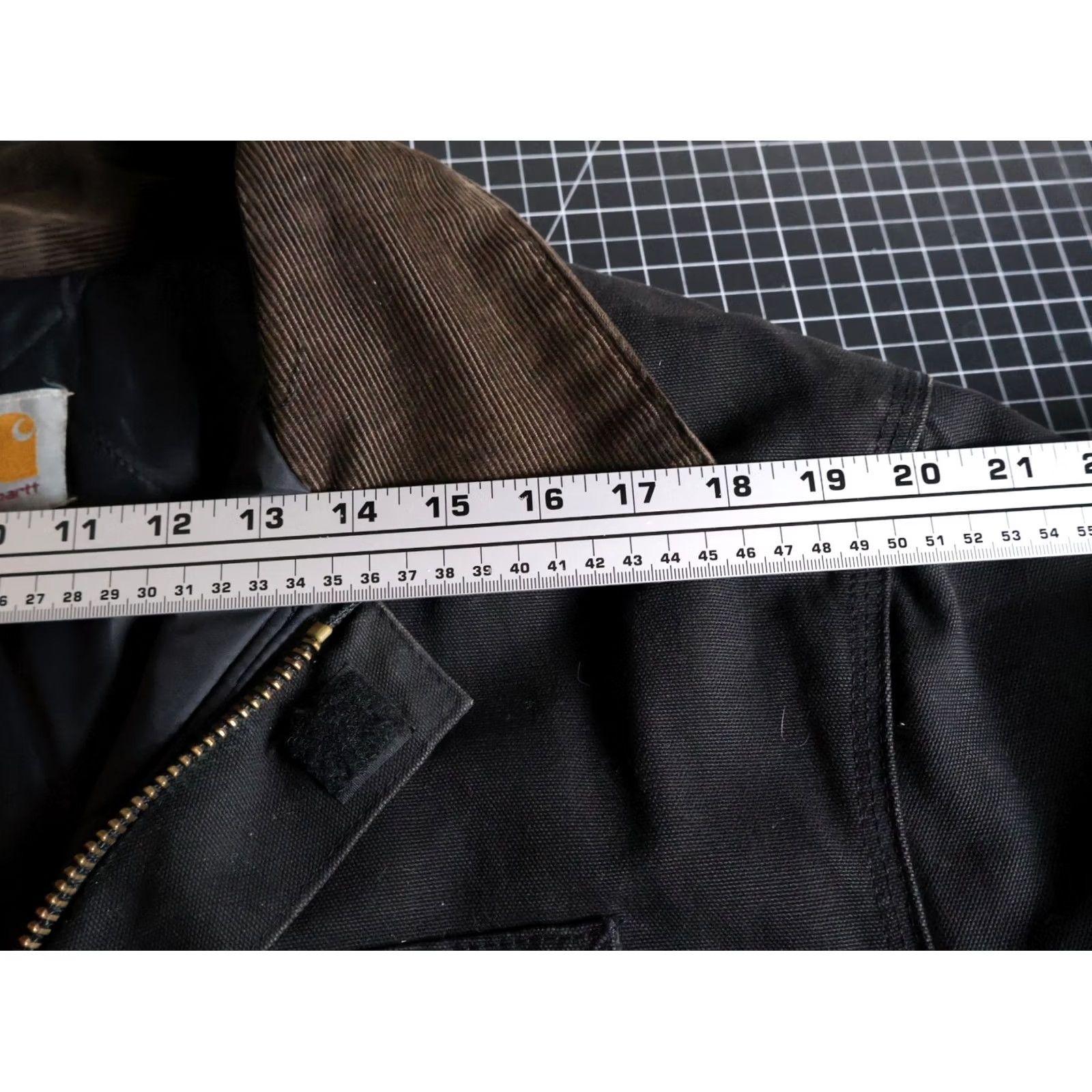 Carhartt VINTAGE Carhartt C26 Jacket Mens XL Black Duck Canvas Corduroy Collar Quilted Lined 90s Grunge Retro Bomber Jacket Full Zip Pockets Workwear Casual Size US XL / EU 56 / 4 - 6 Thumbnail