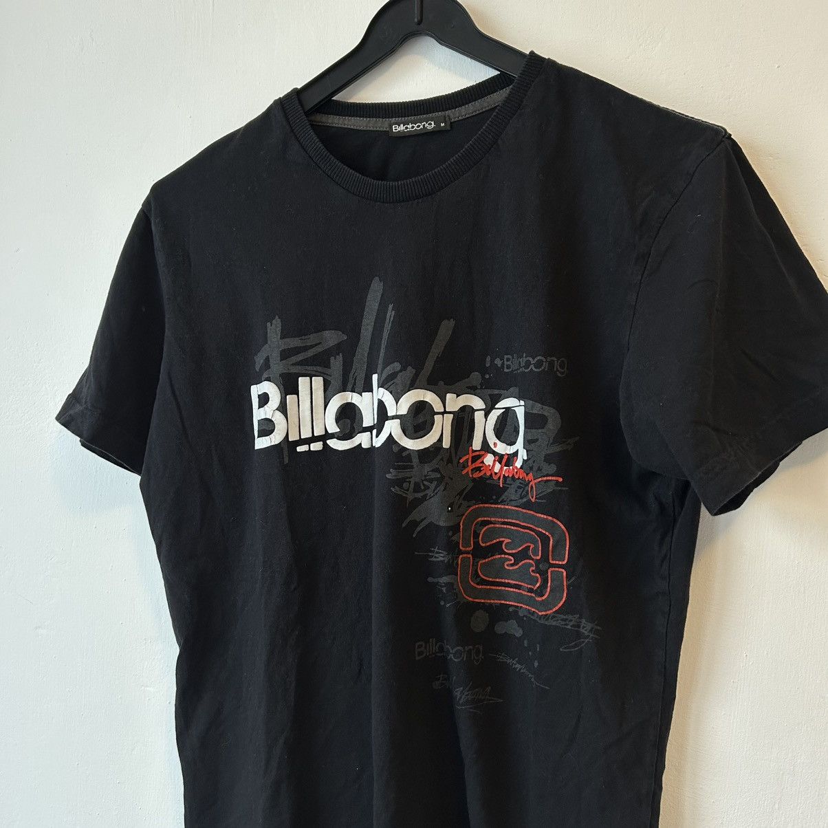Billabong × Vintage Y2K Billabong t-shirt black skate surf Size US M / EU 48-50 / 2 - 2 Thumbnail