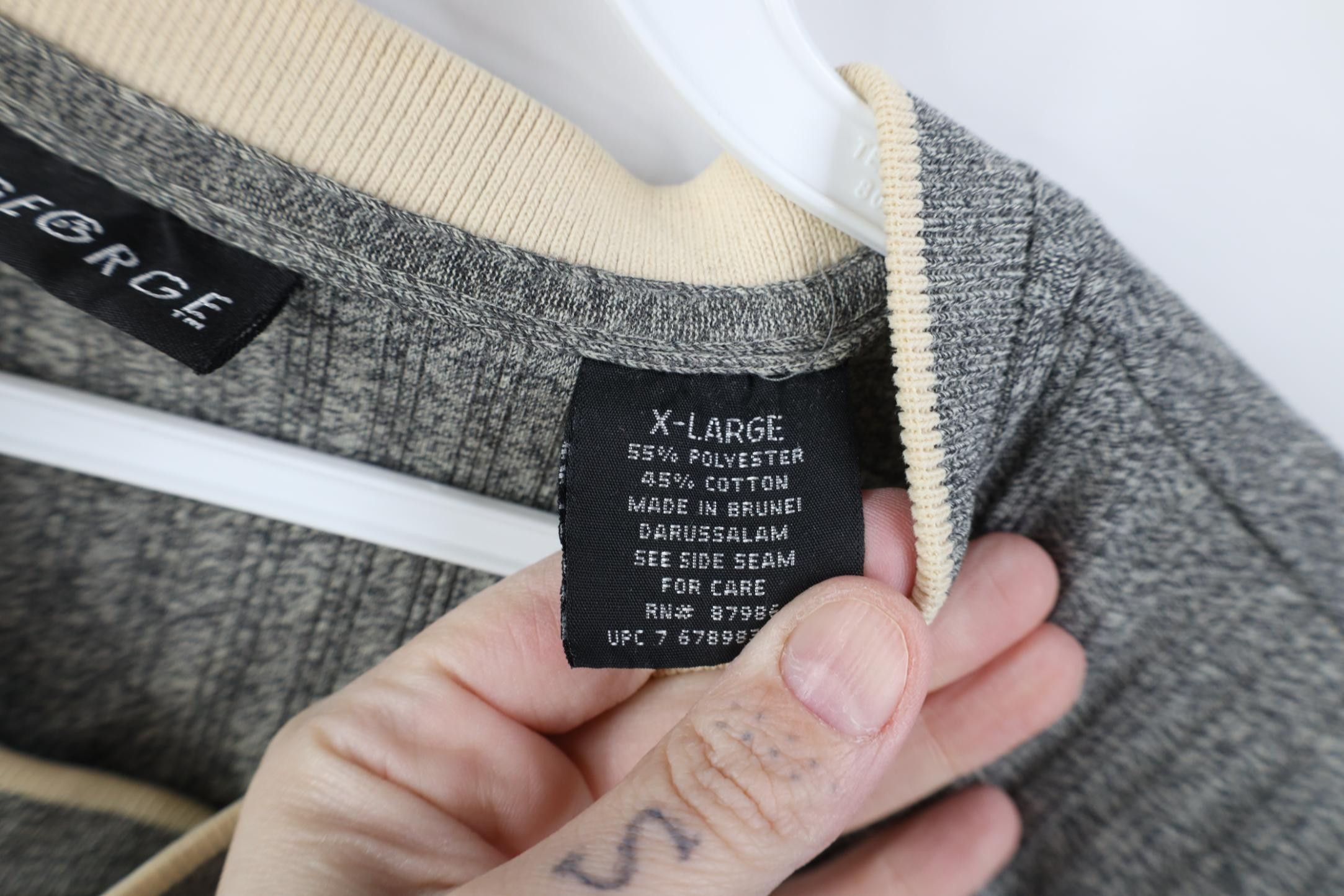 Vintage Vintage 90s Streetwear Ribbed Knit Henley T-Shirt Gray Size US XL / EU 56 / 4 - 6 Thumbnail