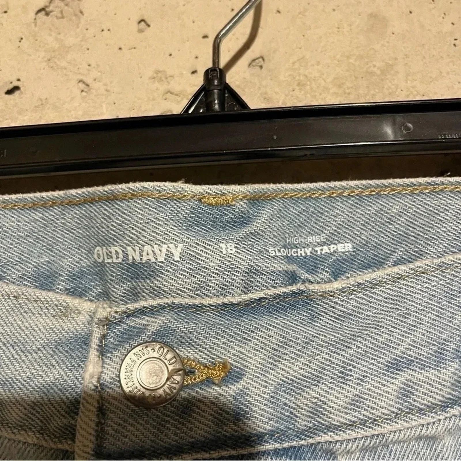 Old Navy Women's NWT Old Navy High-Rise Slouchy Raw Hem Ankle Size 18 Size 40" / US 18 - 3 Thumbnail