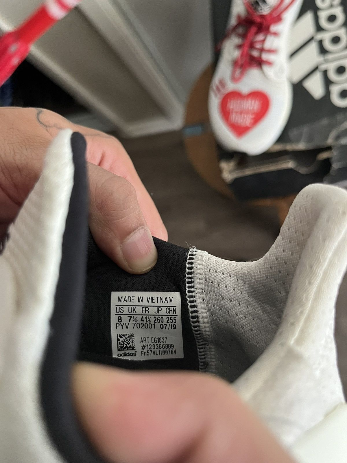 Human Made Size 8 - adidas HUMAN MADE x Solar Hu Love Size US 8 / EU 41 - 12 Thumbnail
