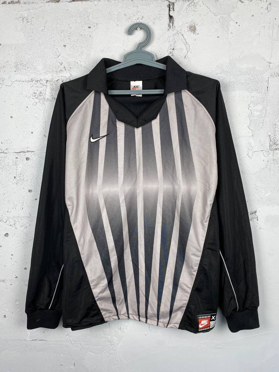 Nike × Vintage Nike Drill Football Long Sleeve Jersey Shirt Y2K Blockcore Size US XL / EU 56 / 4 - 1 Thumbnail
