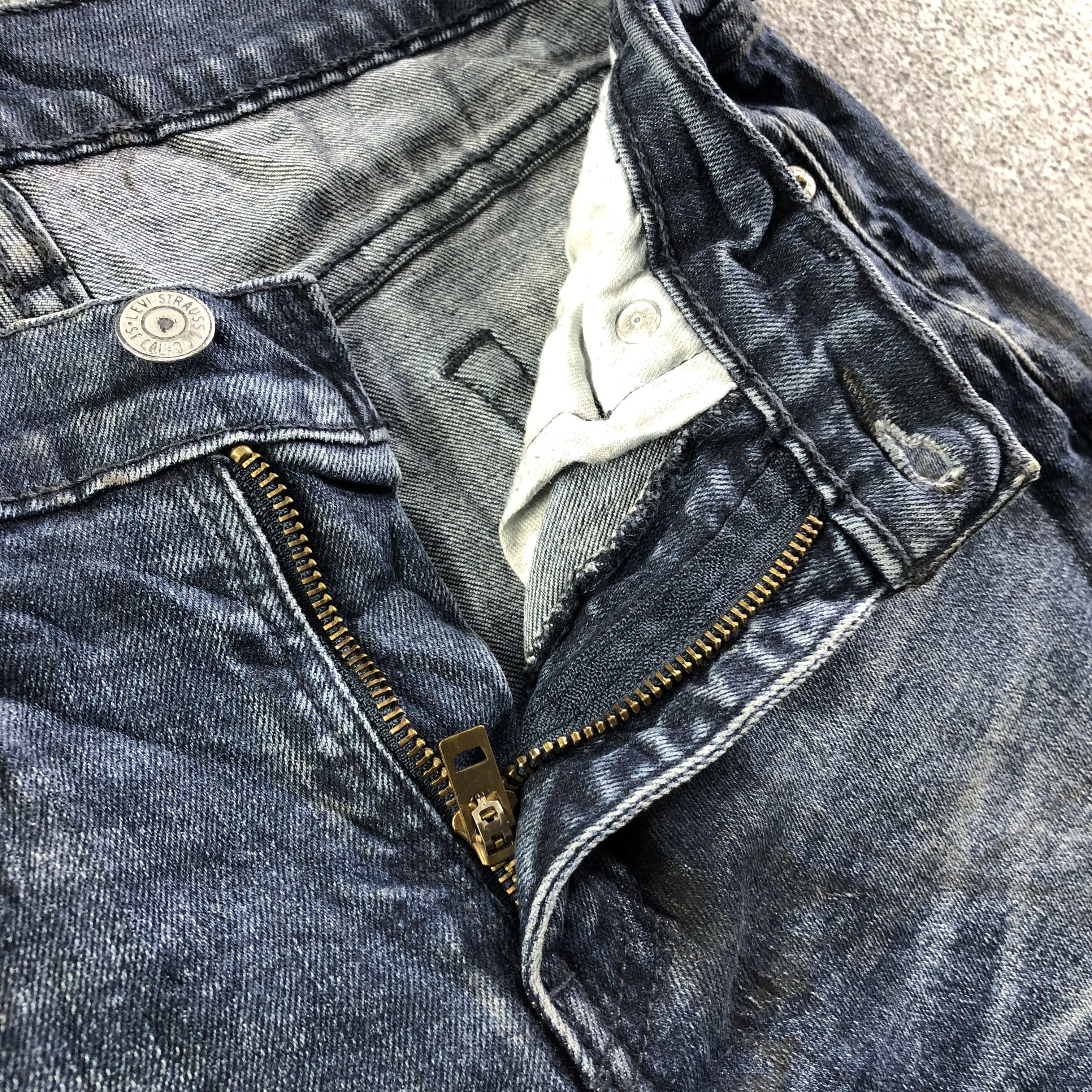 Levi's Vintage Blue Wash Levis 514 Jeans-J4205 Size US 29 - 7 Thumbnail