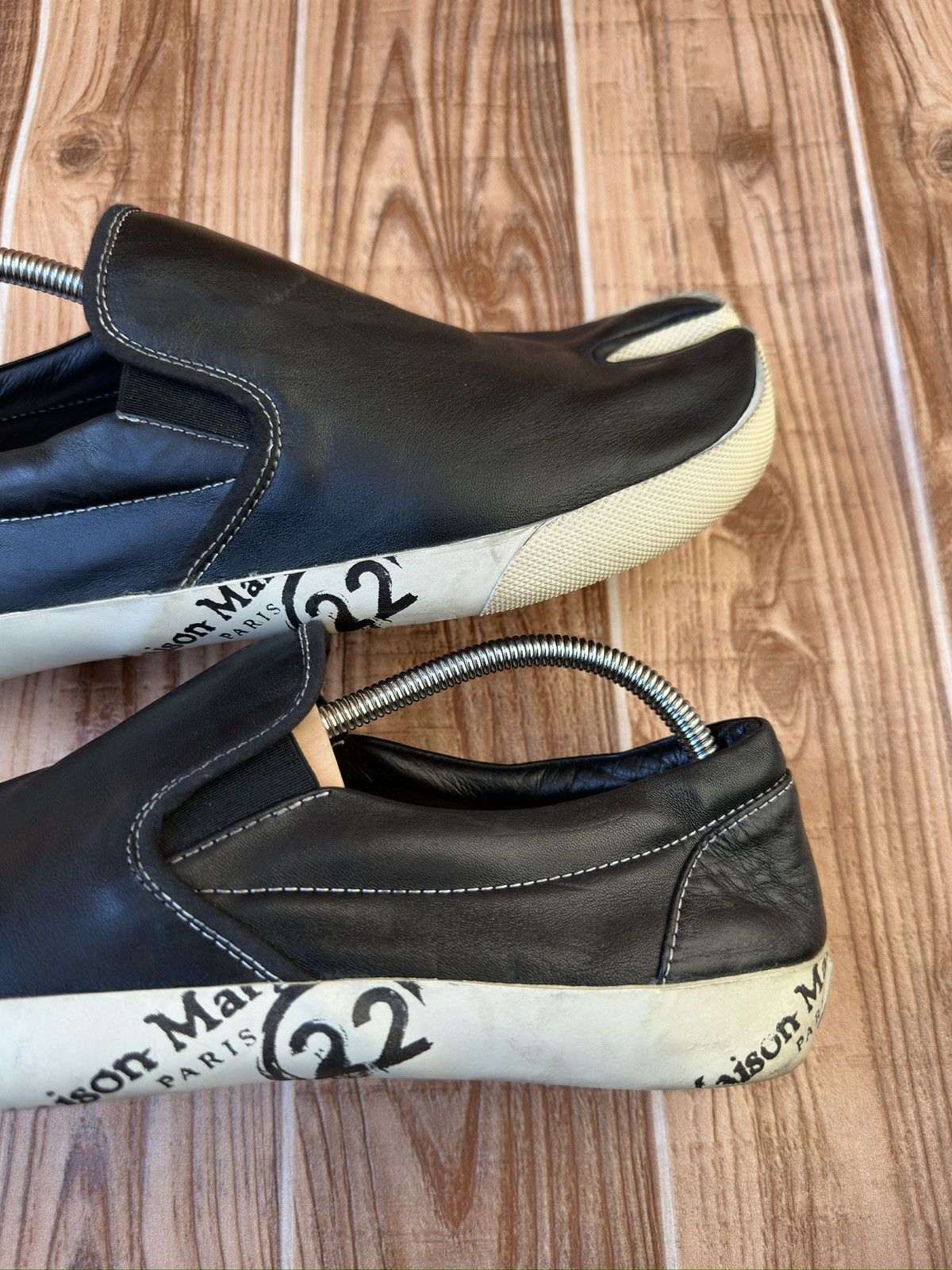 Maison Margiela Maison Margiela Leather Tabi Vans Low top Sneaks Size US 10 / EU 43 - 10 Thumbnail