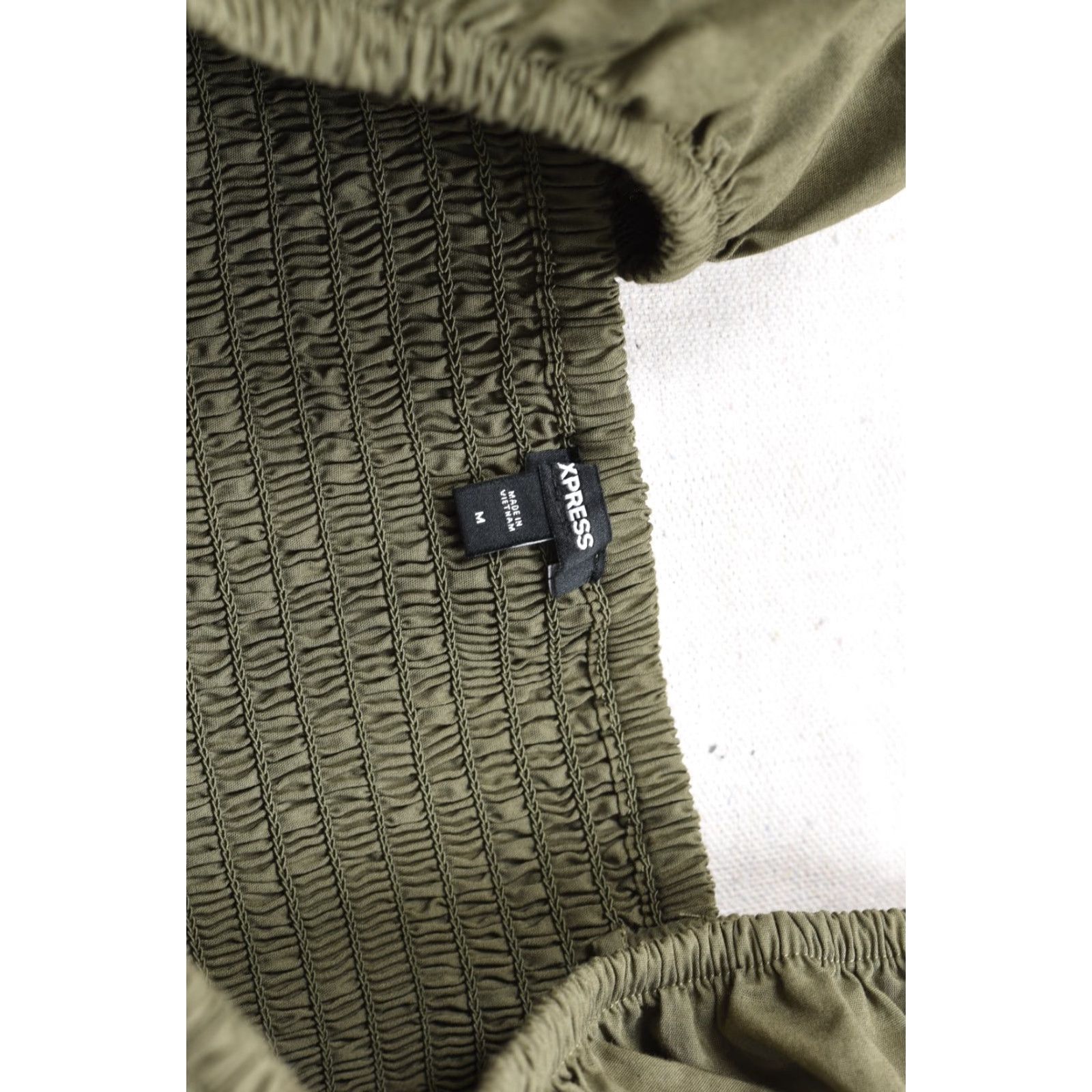 Express Express Shirt Womens M Olive Green Smocked Puff Sleeve Peplum Top Cotton Blend Size M / US 6-8 / IT 42-44 - 7 Thumbnail