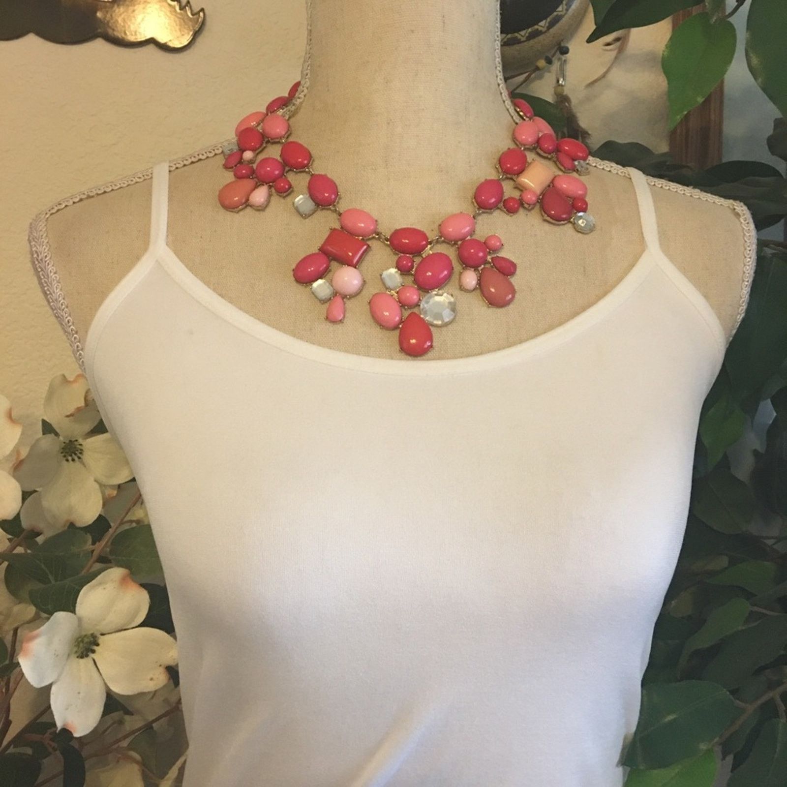 Jewelry Charming Charlie bold pink stone necklace Size ONE SIZE - 3 Thumbnail