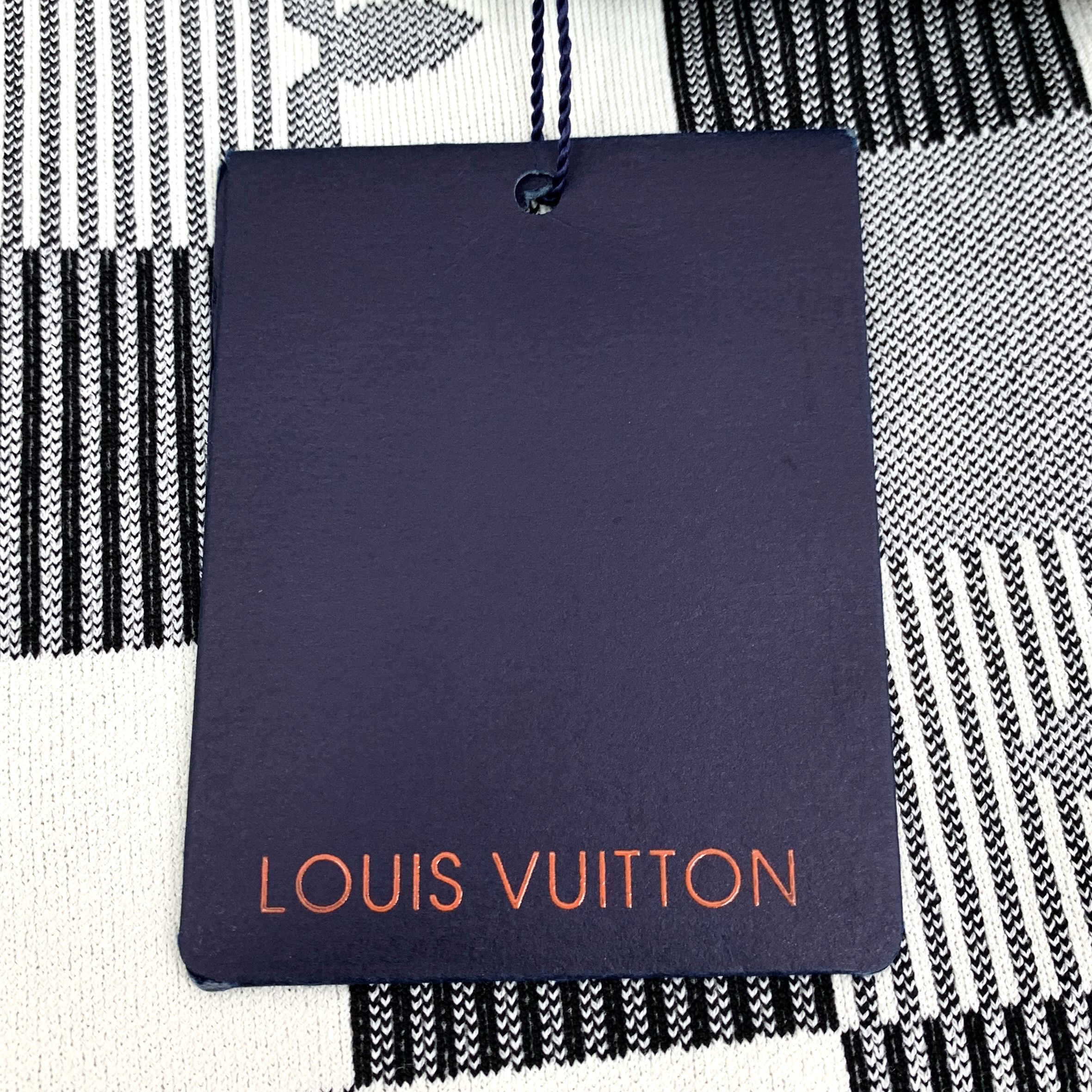 Louis Vuitton Louis Vuitton Skirt – Colorblock Damier Logo (Size XS) Size 26" / US 2 / IT 38 - 3 Thumbnail