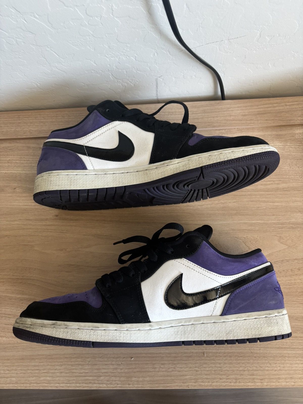 Nike Jordan 1 low court purple Size US 11 / EU 44 - 2 Thumbnail