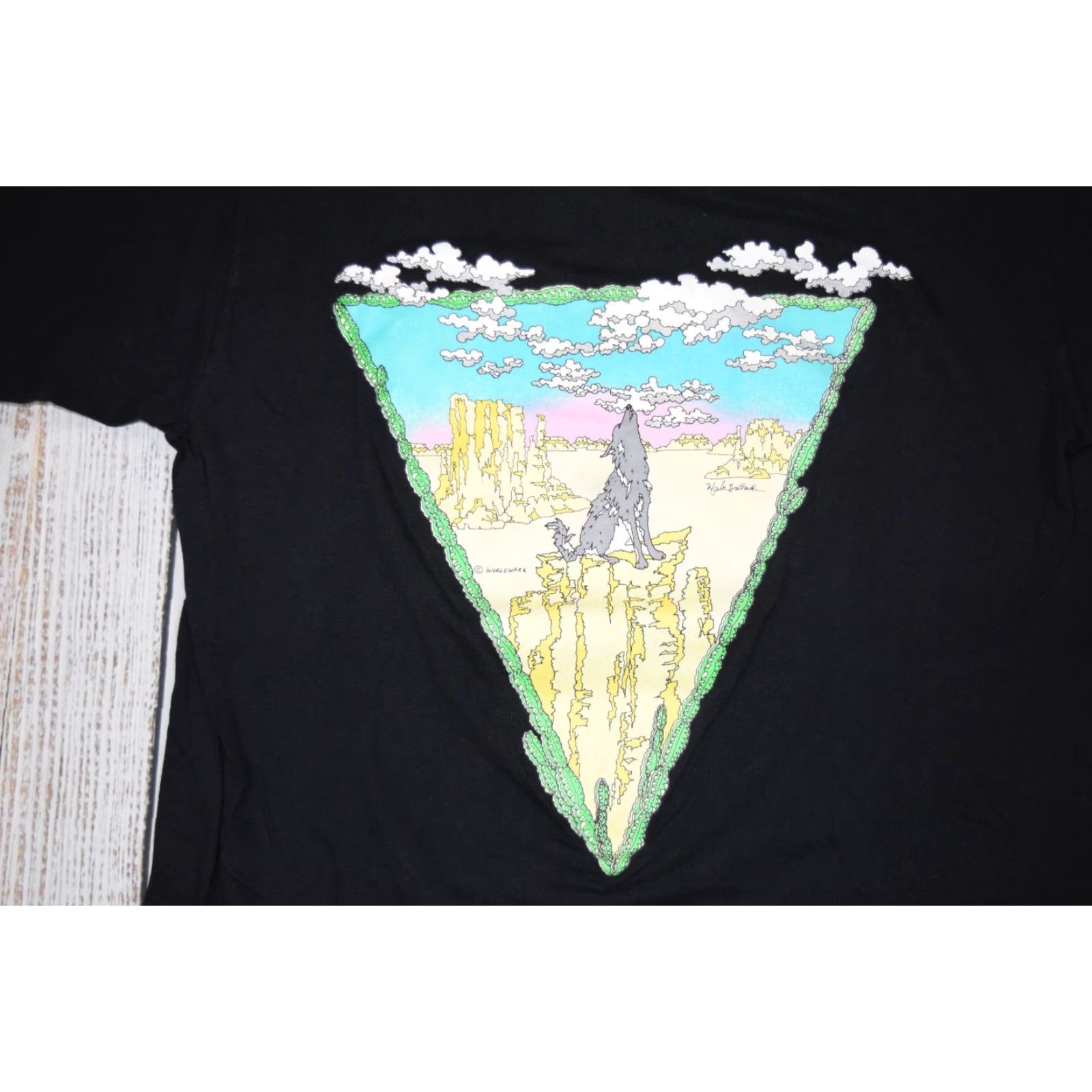 Vintage VTG WORLDWARE Psychedelic Shirt MOUNTAINS Black Mens L Unisex 1990s Graphic Tee Vintage Shirt Size US L / EU 52-54 / 3 - 2 Thumbnail