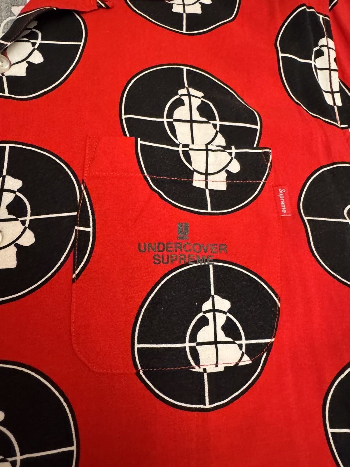 Supreme × Undercover Supreme x Undercover public enemy target red shirt Size US M / EU 48-50 / 2 - 4 Thumbnail