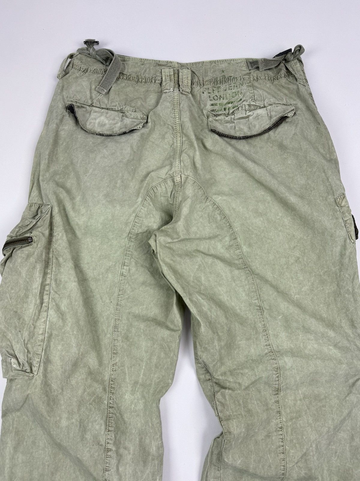Pepe Jeans Pepe Jeans London Acid Washed Cargo Pants Size US 30 / EU 46 - 16 Thumbnail