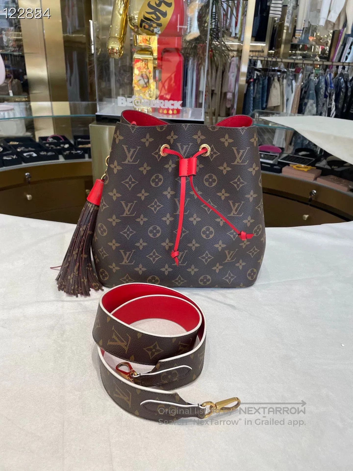 Louis Vuitton Louis Vuitton Tassel Charm. Size ONE SIZE - 7 Thumbnail