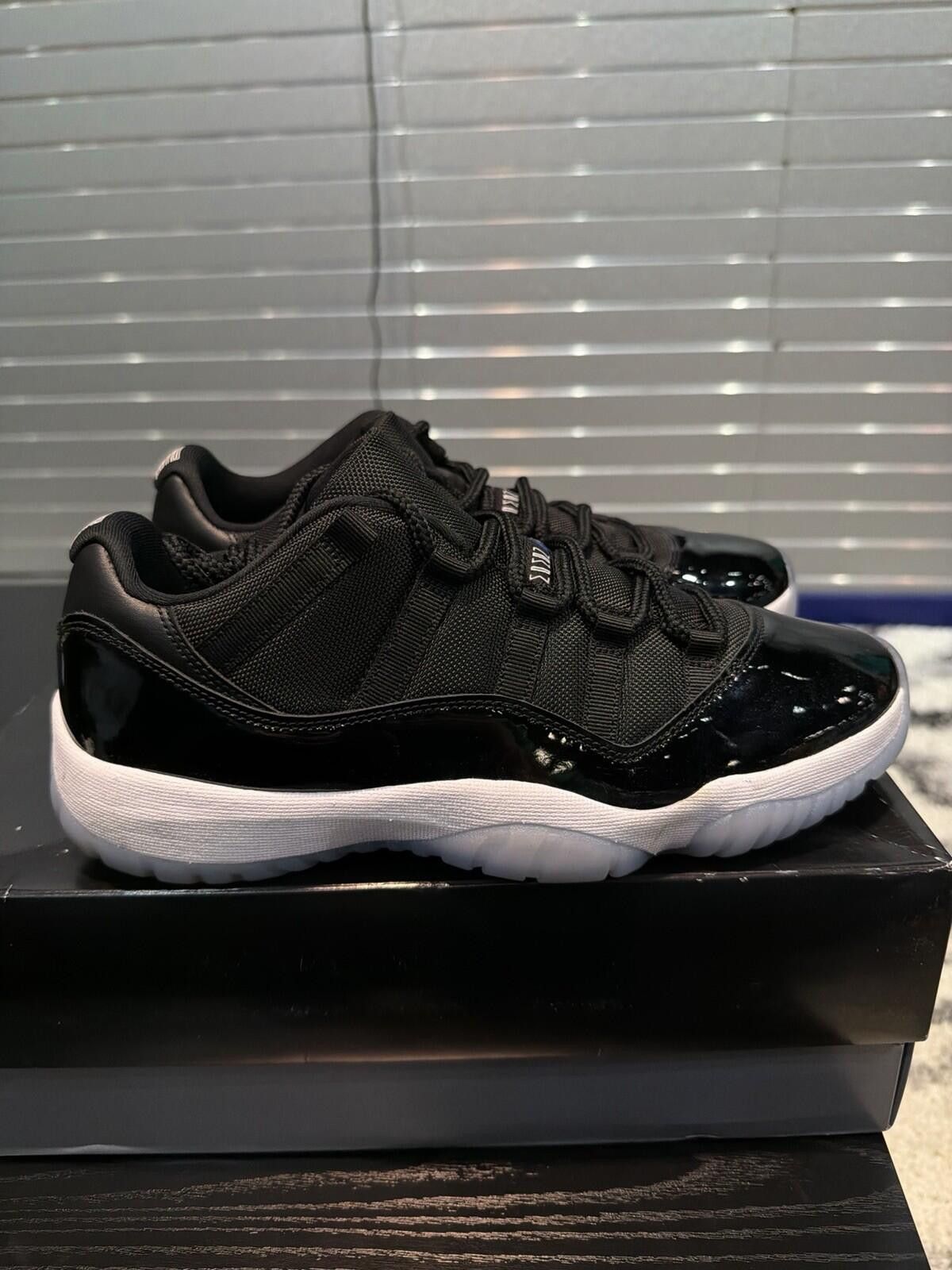 Jordan Brand Nike Air Jordan 11 Retro Low Space Jam Black Royal Size 10.5 Size US 10.5 / EU 43-44 - 2 Thumbnail